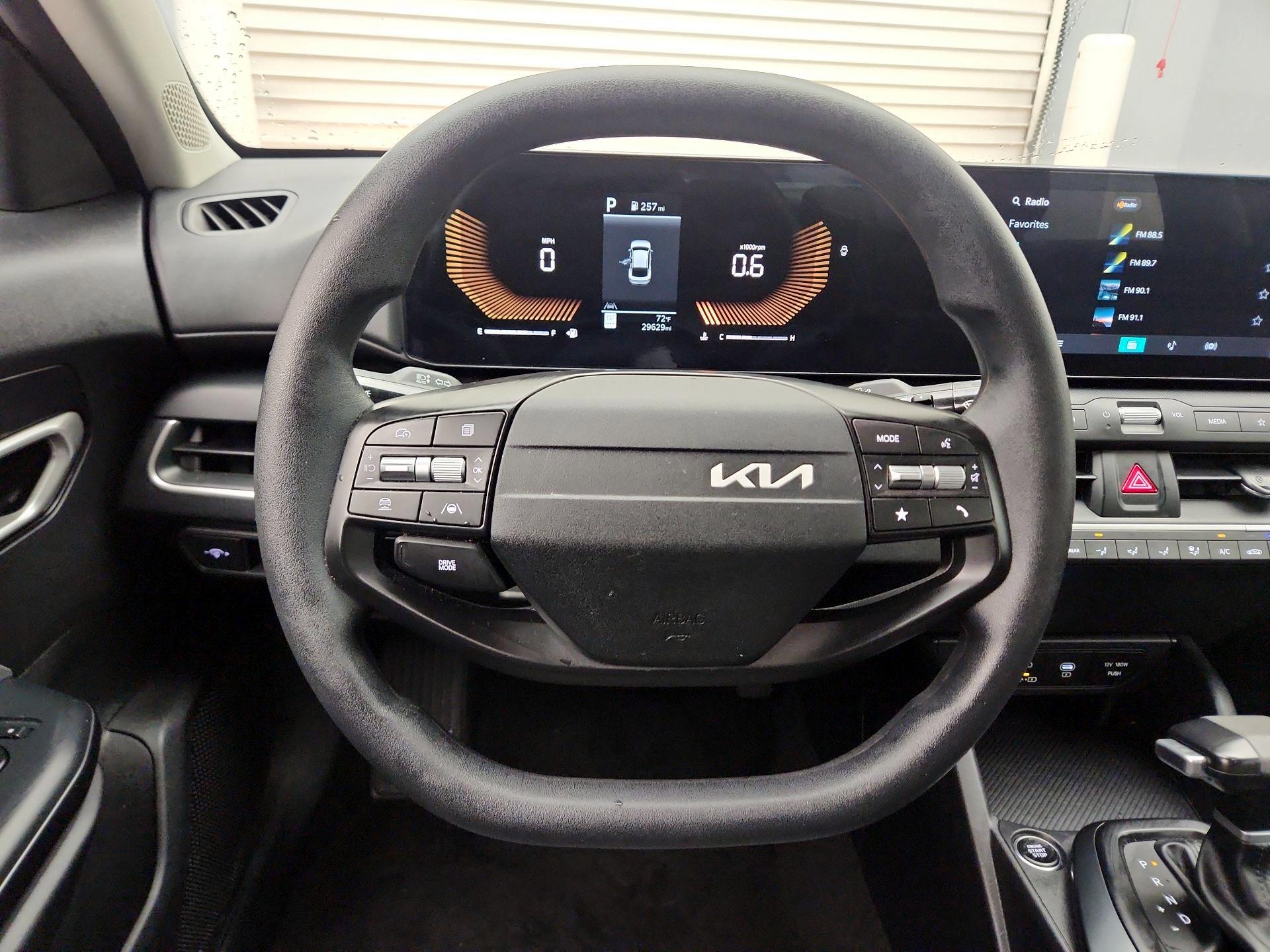 Thumbnail: 2025 Kia K4 - 10