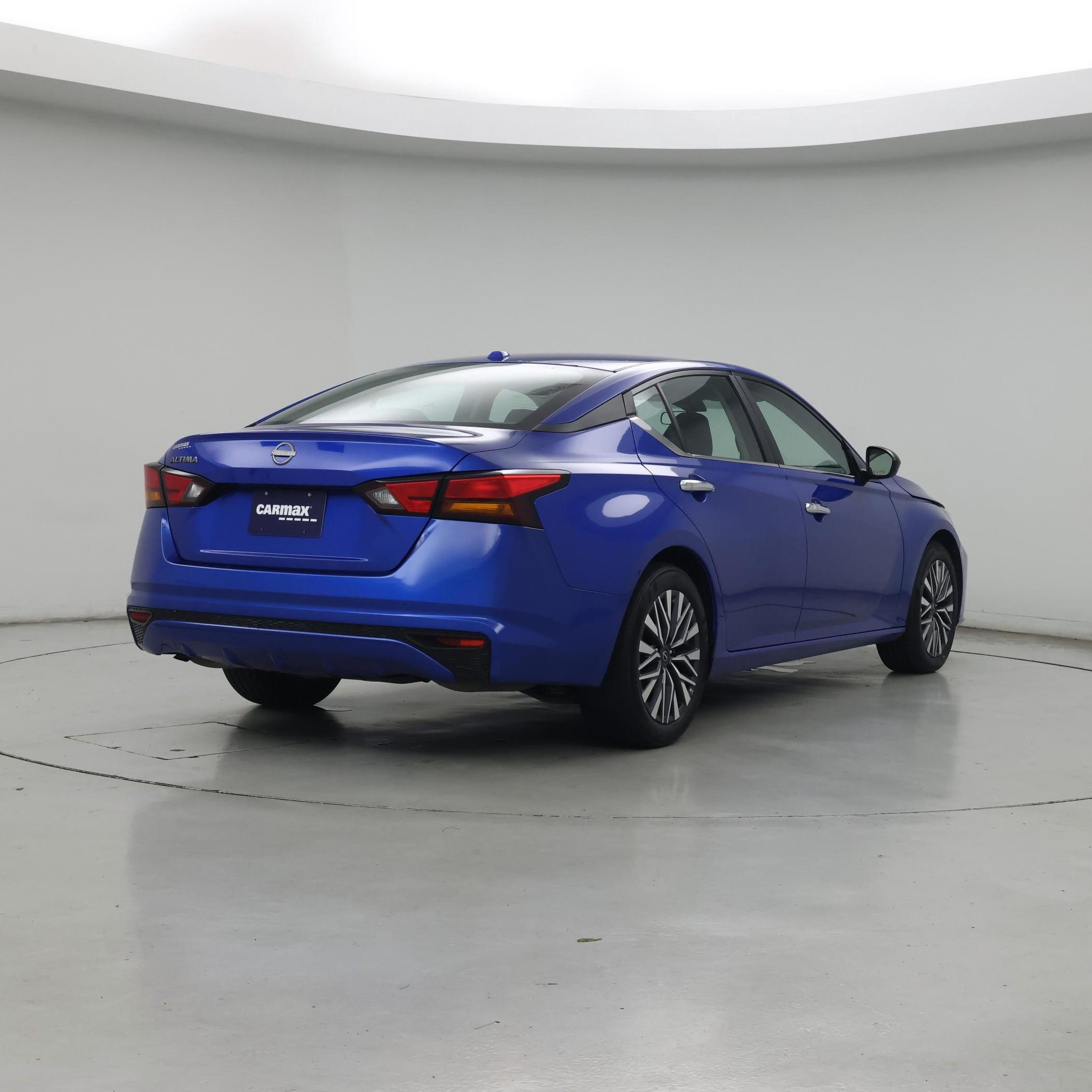 Thumbnail: 2025 Nissan Altima - 8