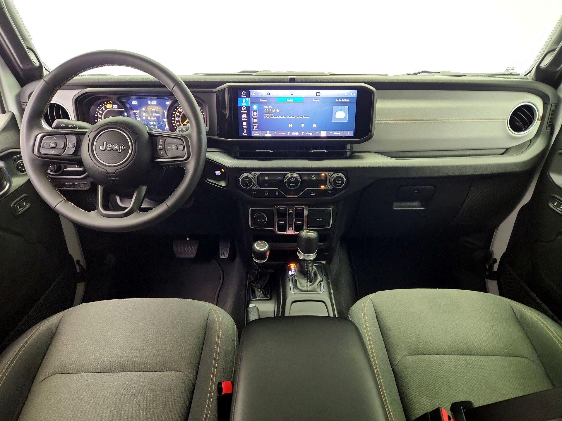 Thumbnail: 2025 Jeep Wrangler - 9
