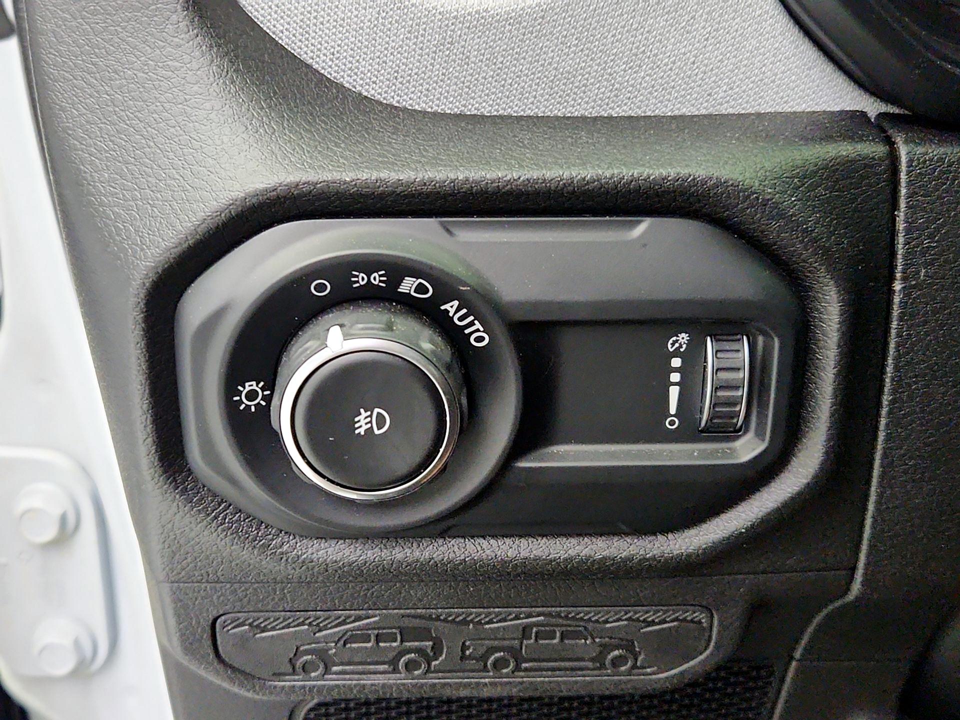 Thumbnail: 2025 Jeep Wrangler - 13
