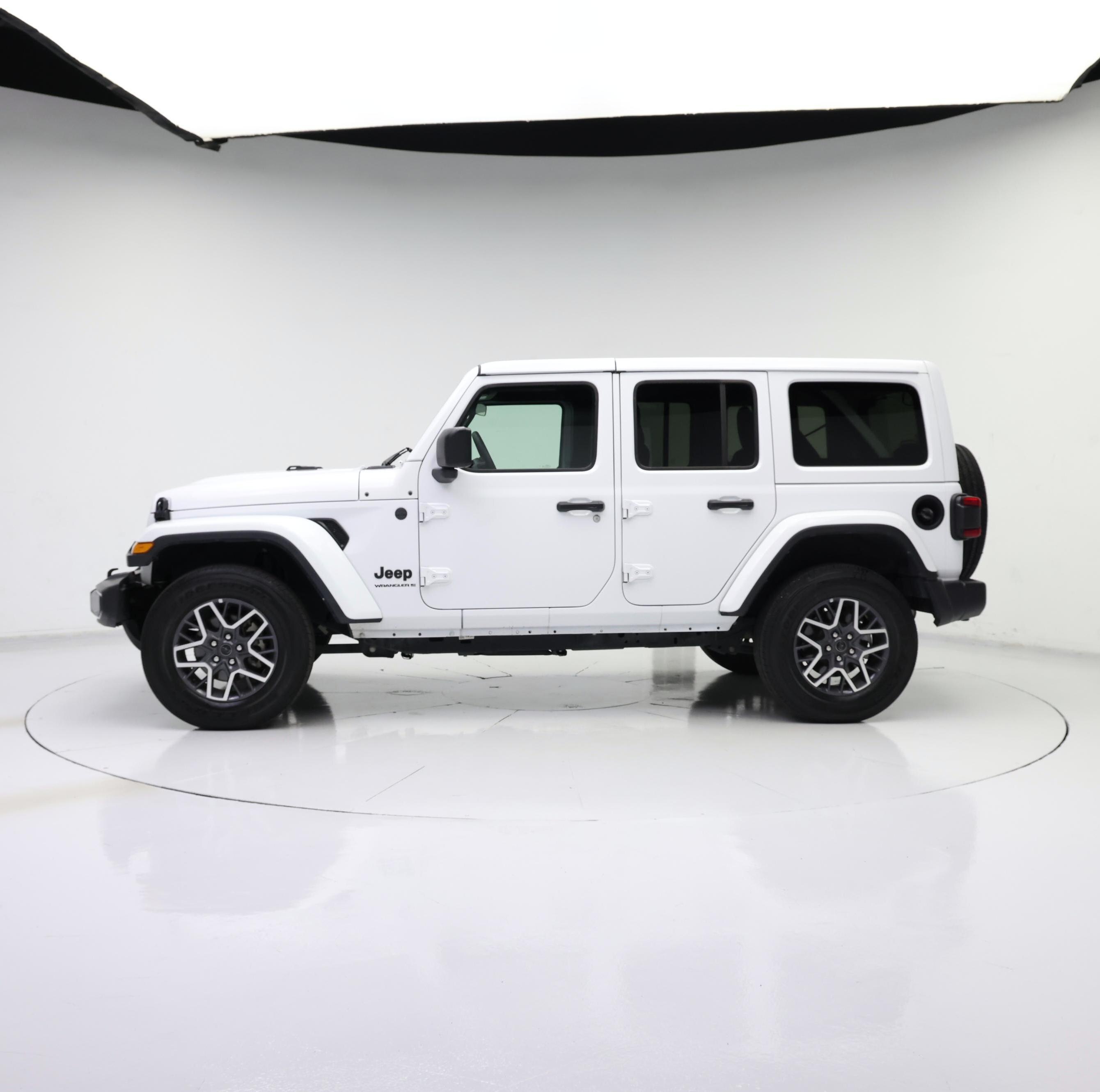 Thumbnail: 2025 Jeep Wrangler - 3