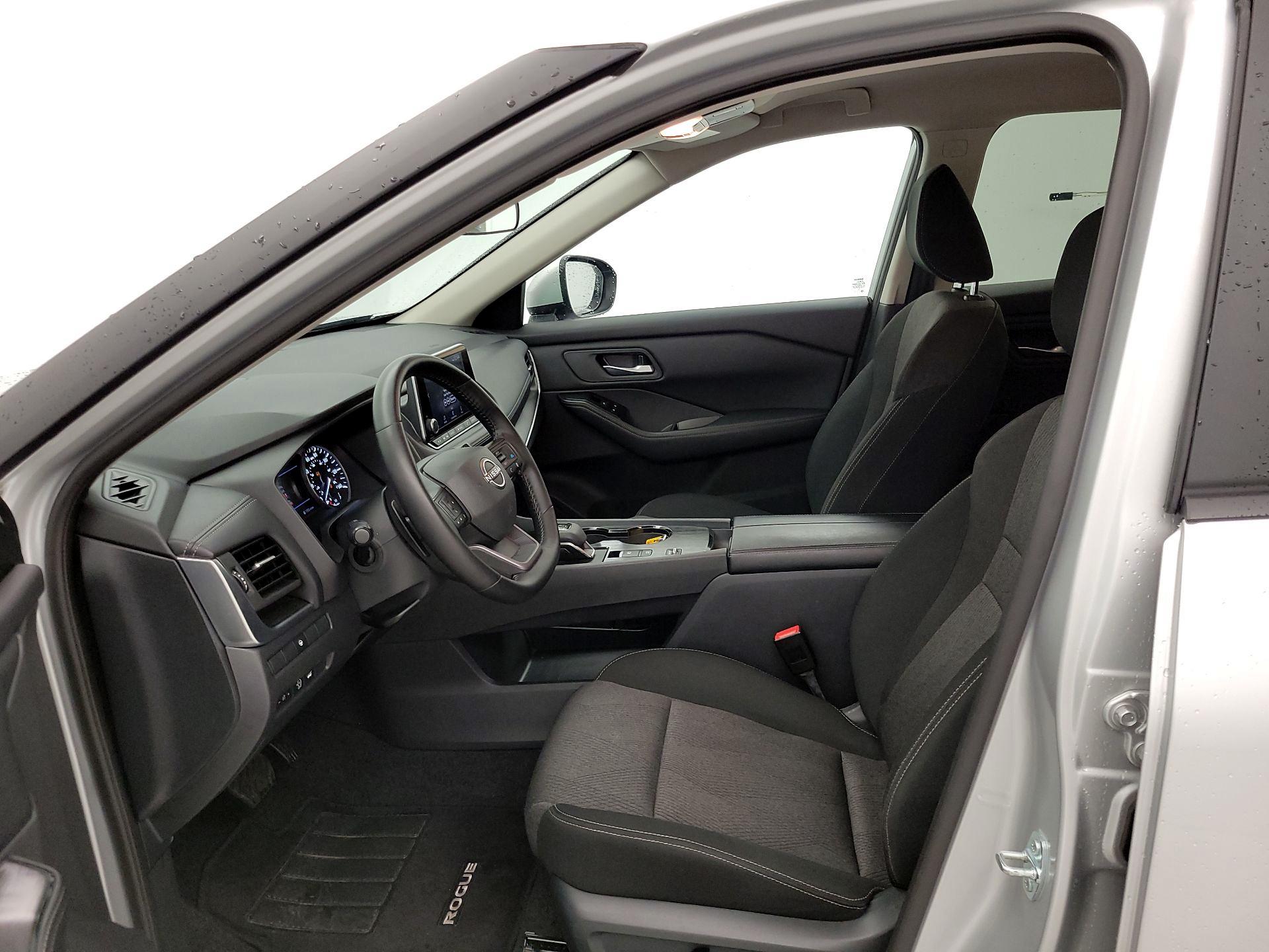 Thumbnail: 2025 Nissan Rogue - 11