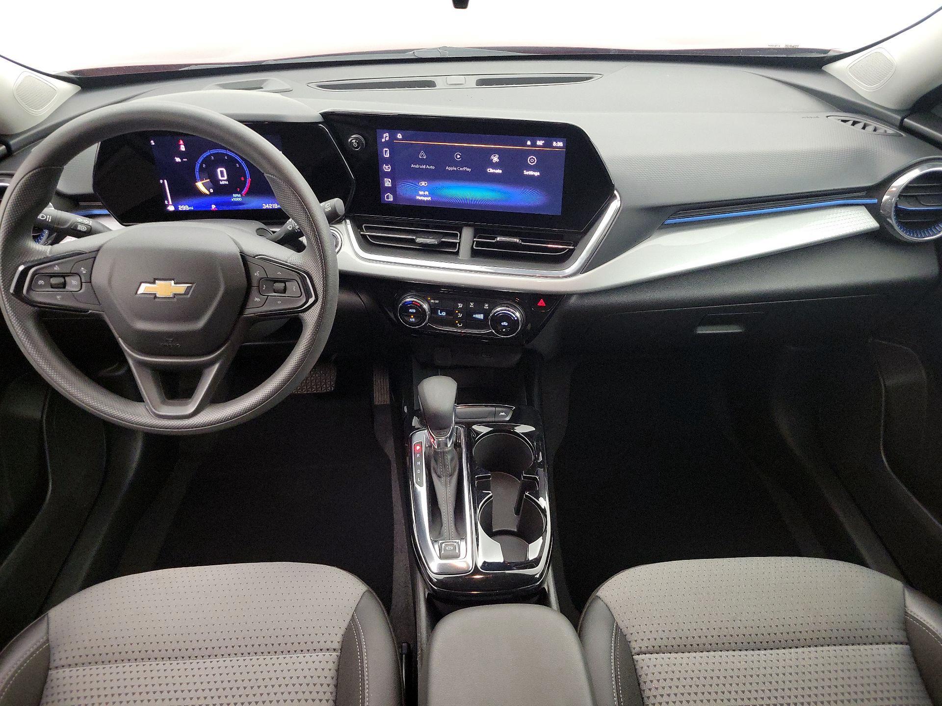 Thumbnail: 2025 Chevrolet Trax - 9