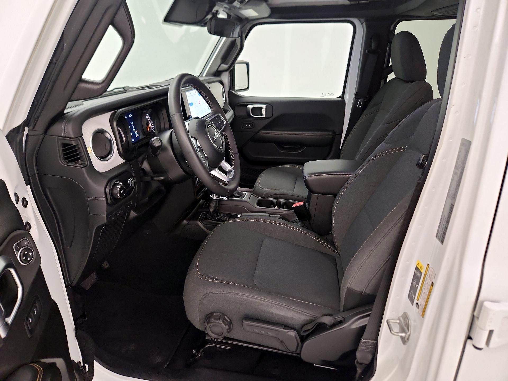 Thumbnail: 2025 Jeep Wrangler - 11