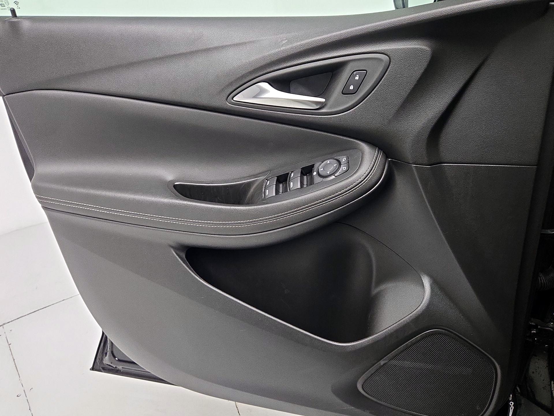 Thumbnail: 2025 Buick Encore GX - 12