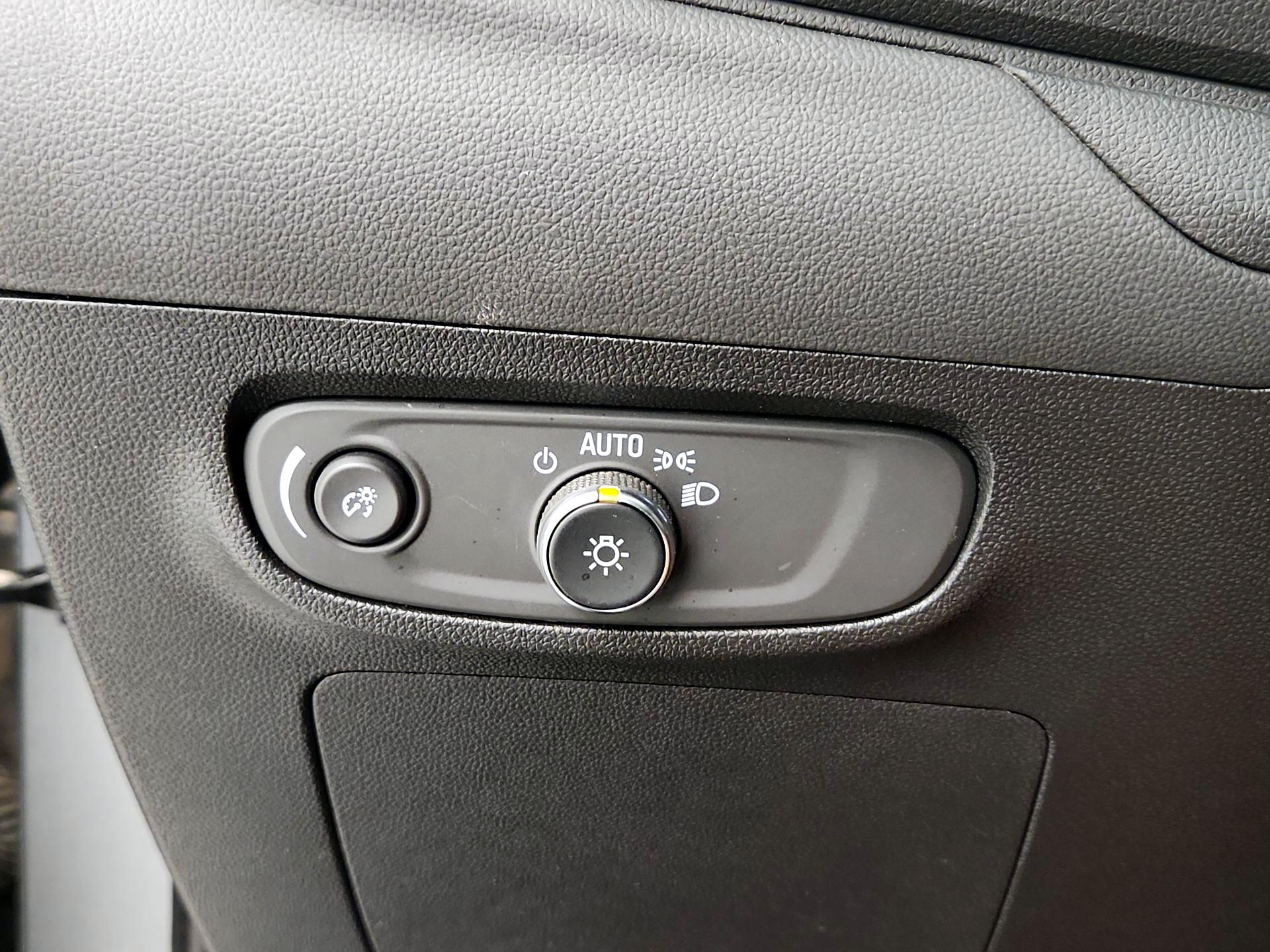 Thumbnail: 2025 Buick Encore GX - 13