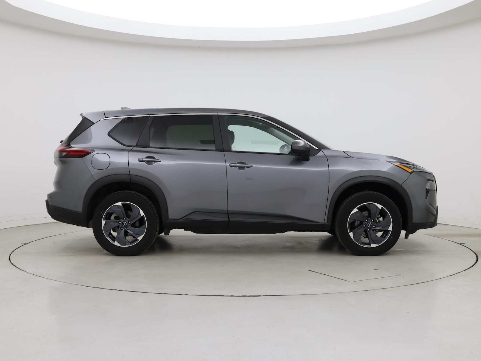 2025 Nissan Rogue SV - Photo 8