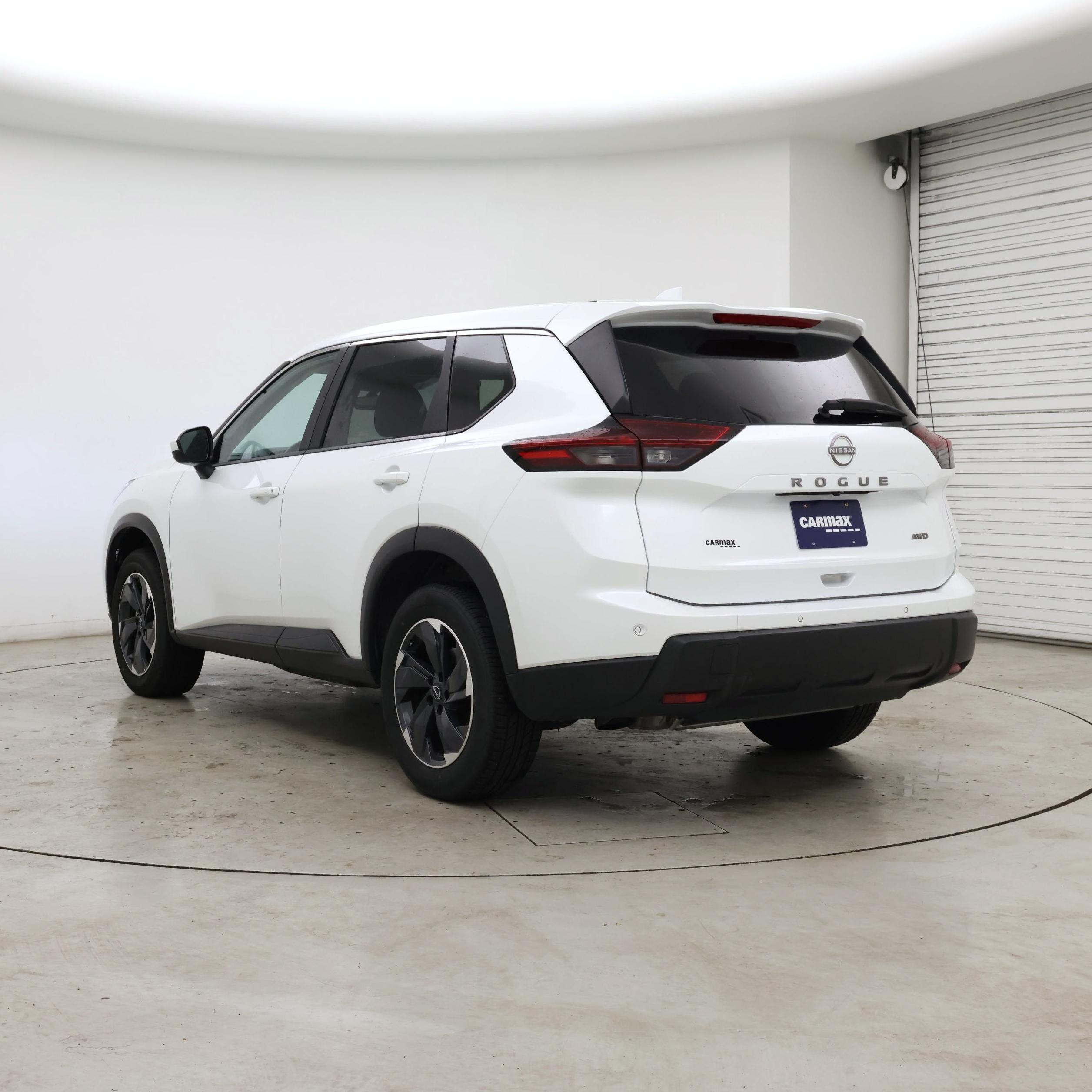 Thumbnail: 2025 Nissan Rogue - 2