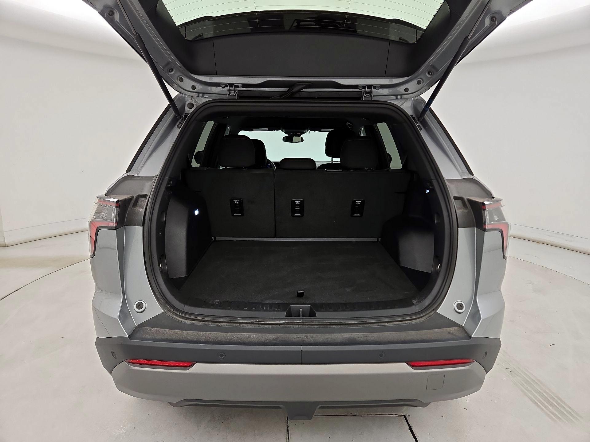 Thumbnail: 2025 Chevrolet Equinox - 20