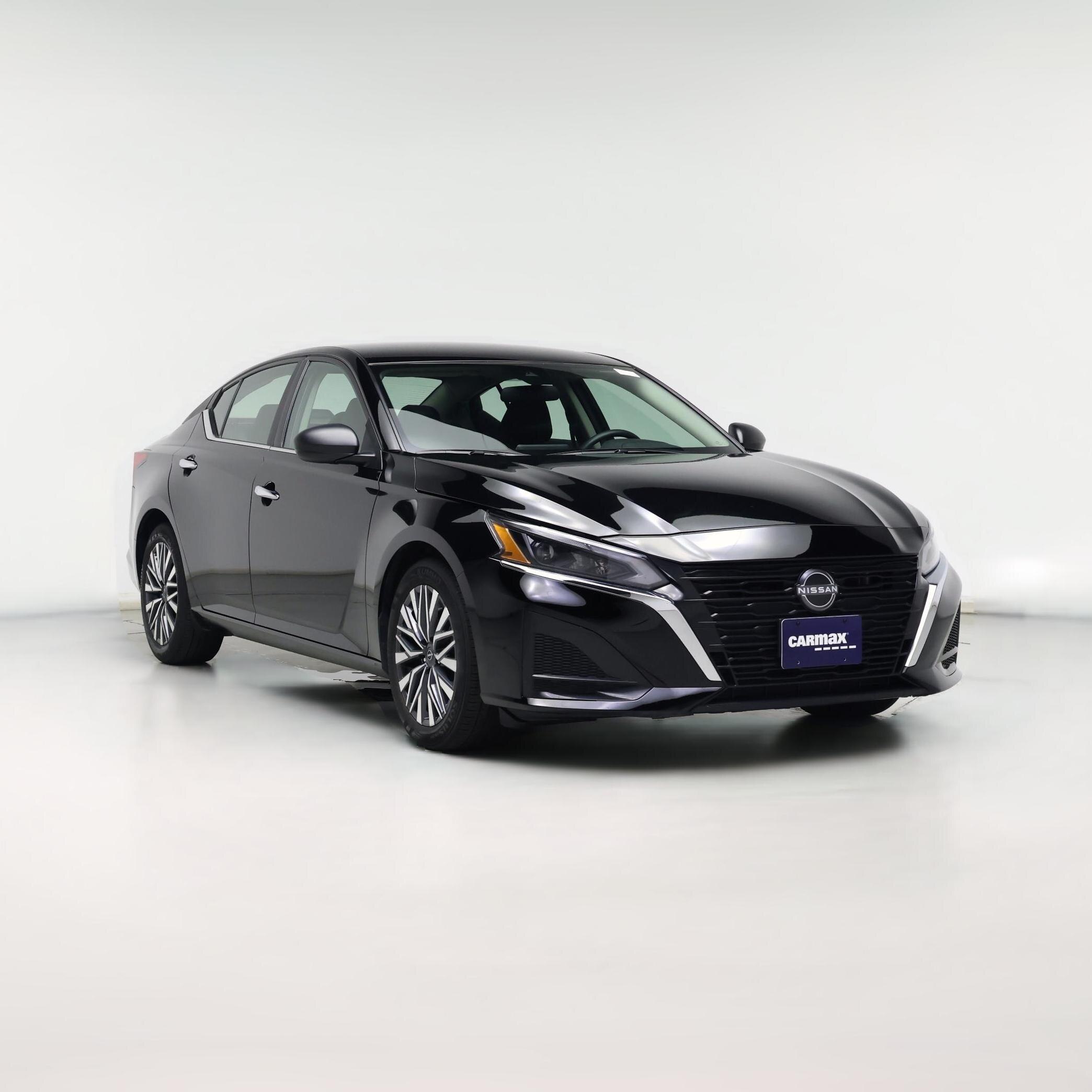 Thumbnail: 2025 Nissan Altima - 1