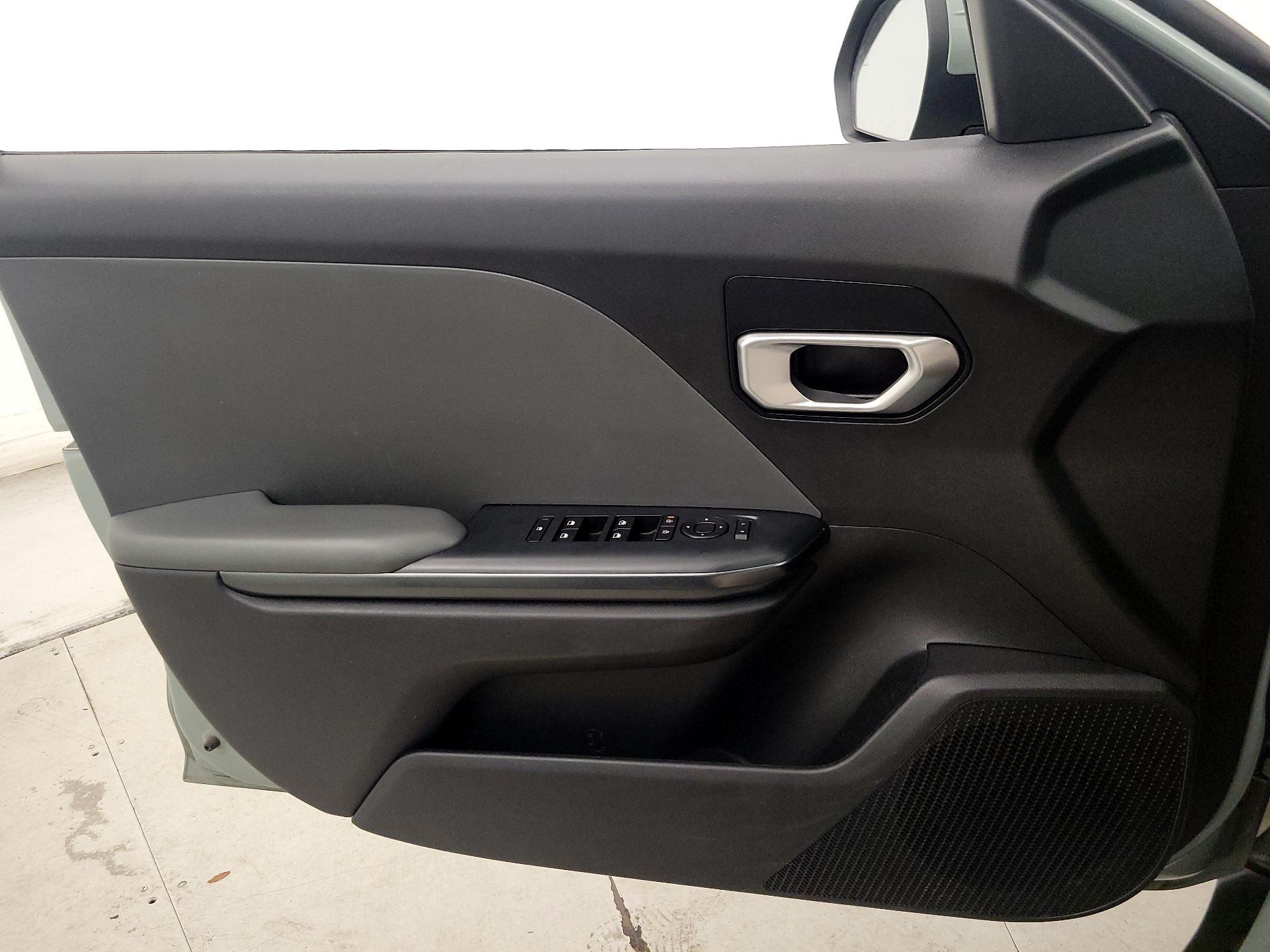 Thumbnail: 2025 Kia K4 - 12