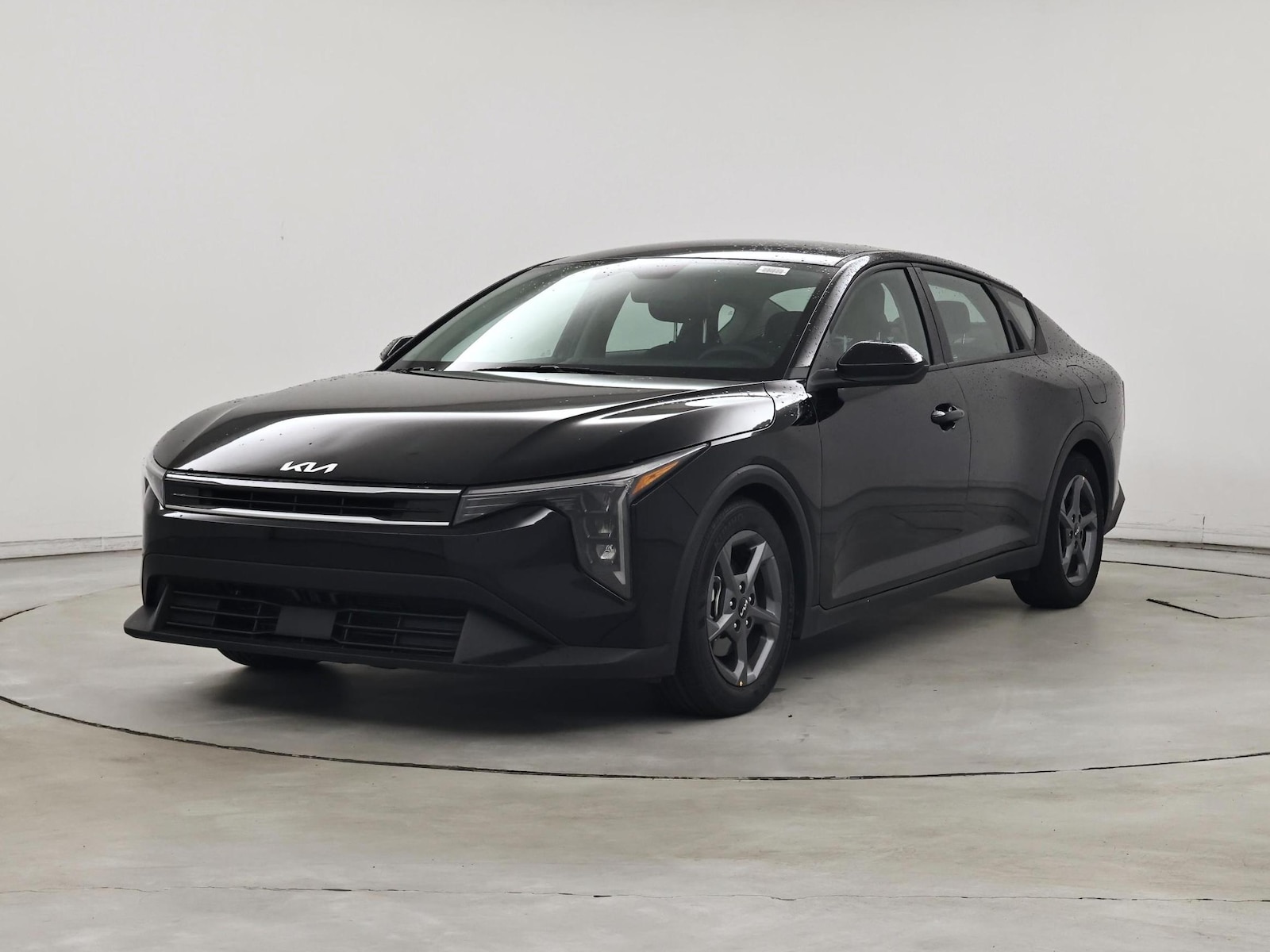 2025 Kia K4 LXS - Photo 5