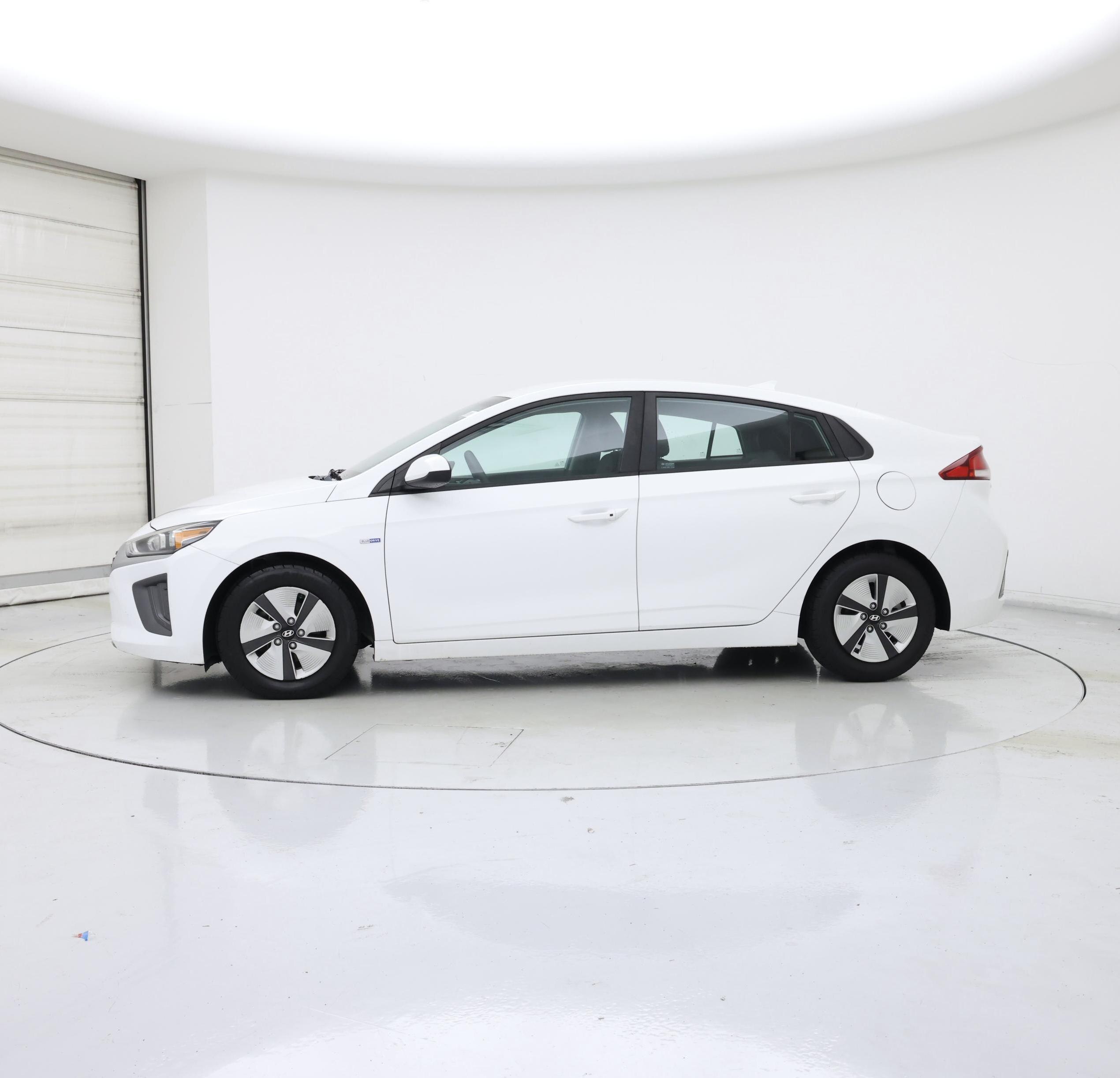 2020 Hyundai Ioniq Hybrid Blanco Hatchback Tracción delantera Automática