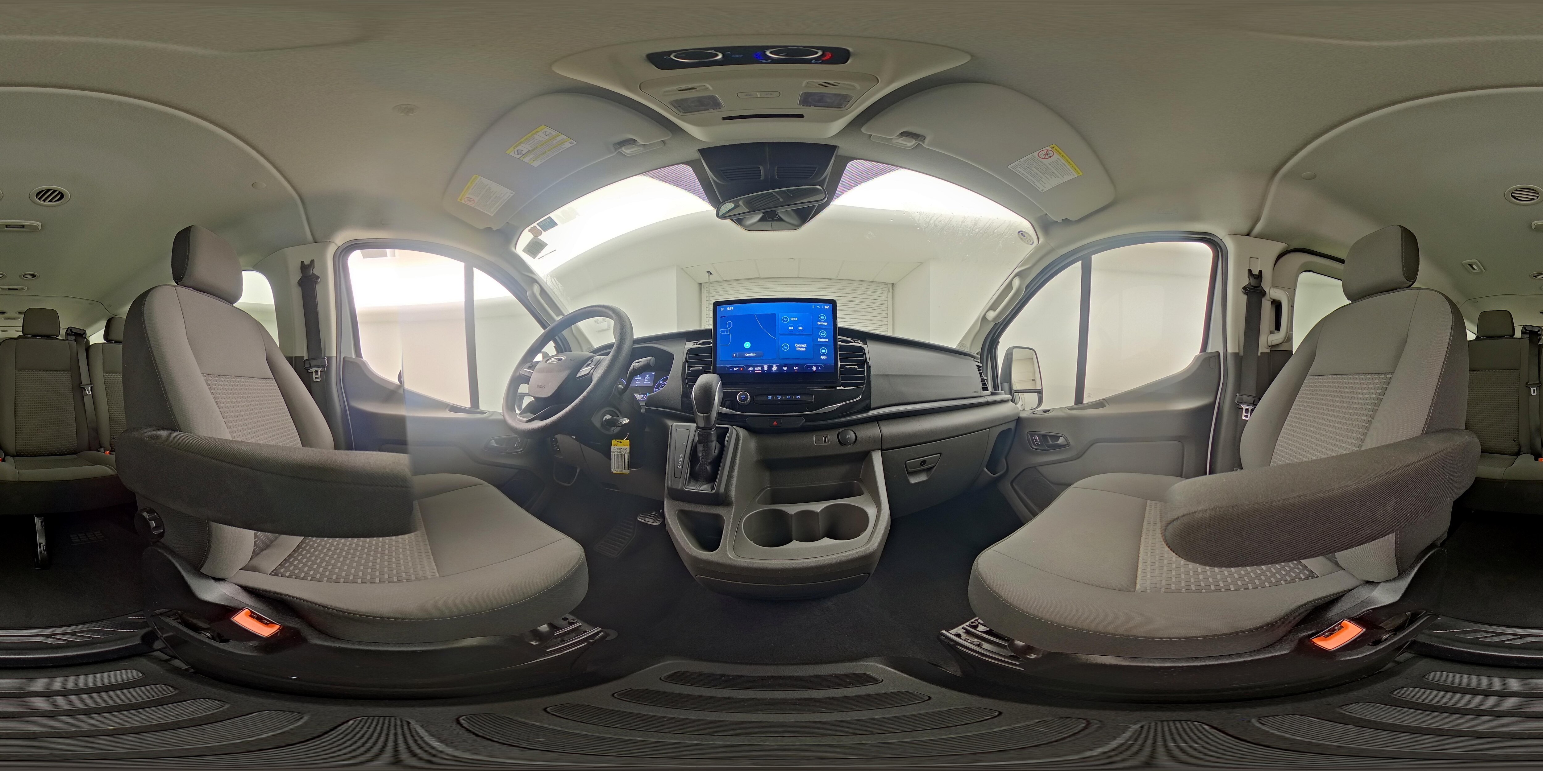 2024 Ford Transit Passenger Van XLT - Photo 25