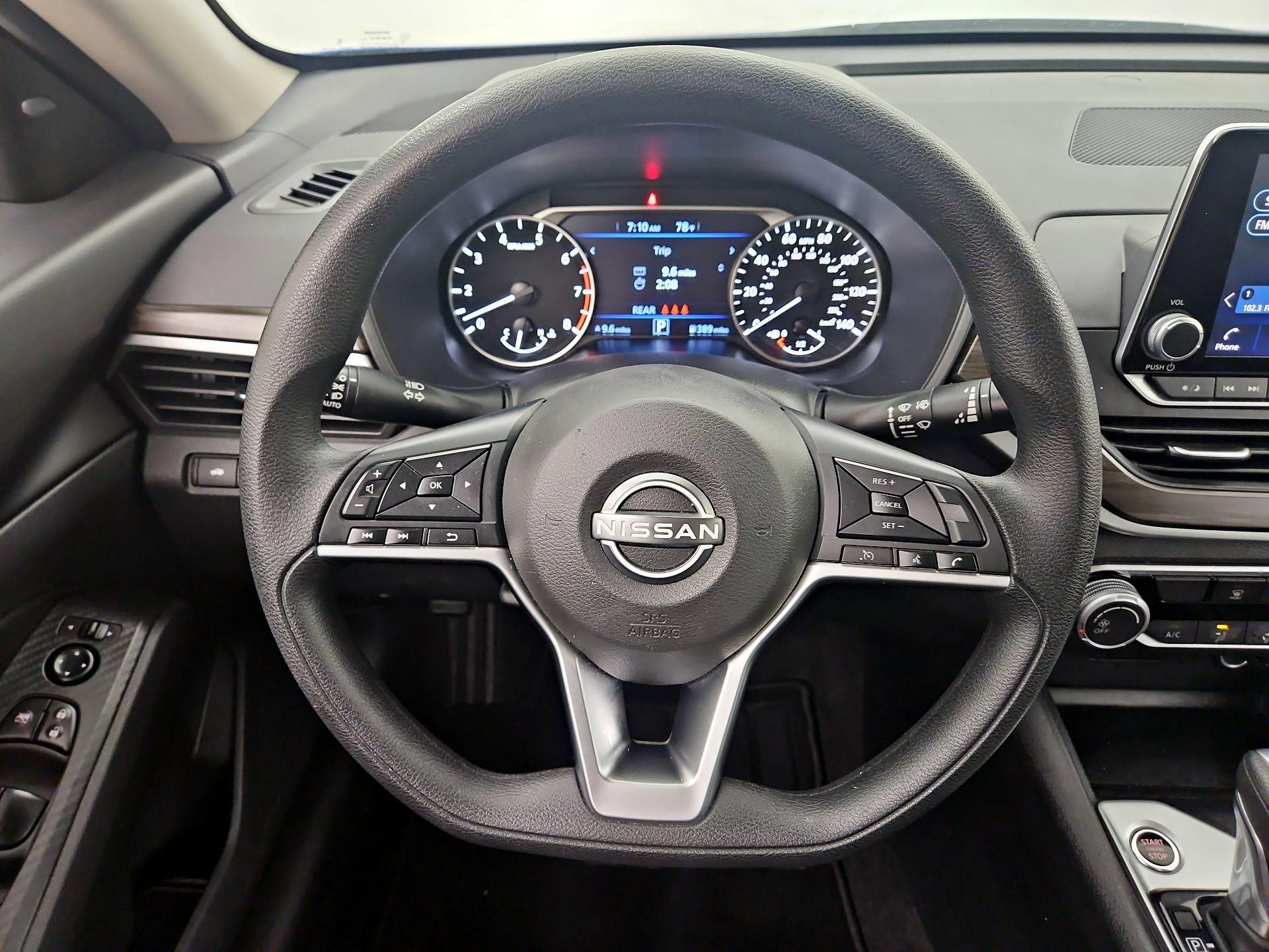 Thumbnail: 2025 Nissan Altima - 10