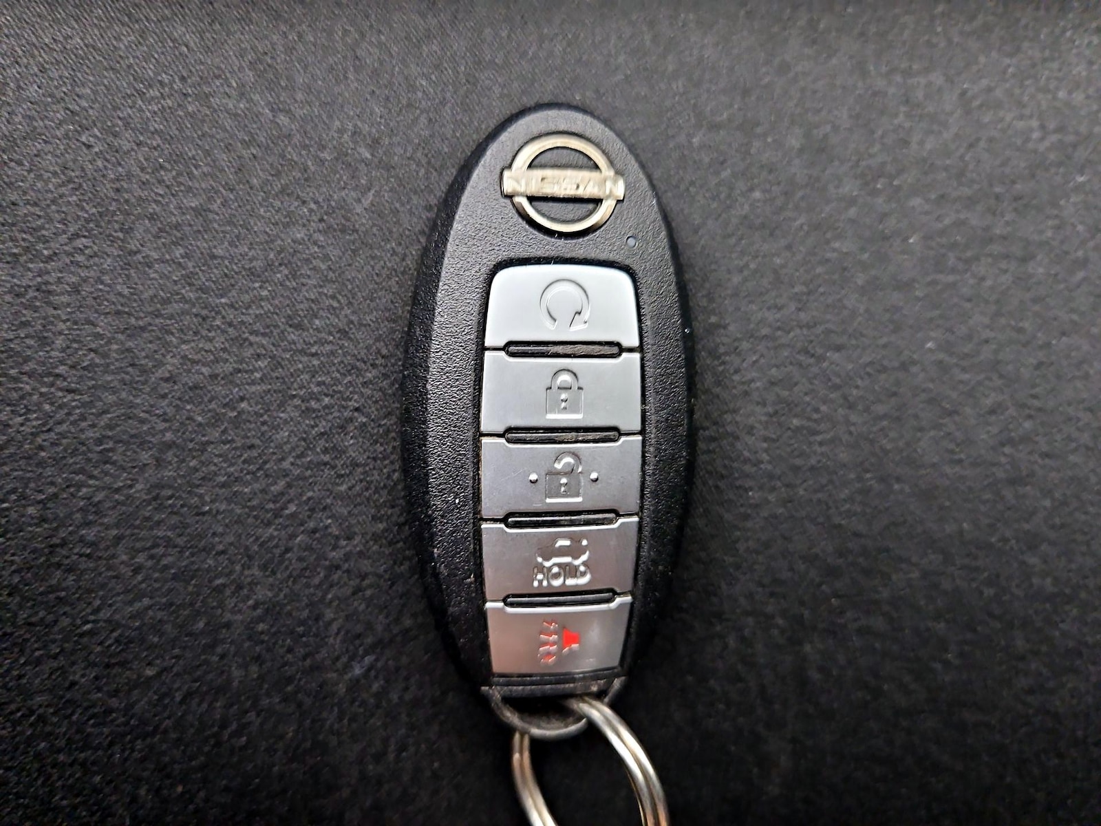 2025 Nissan Altima SV - Photo 23