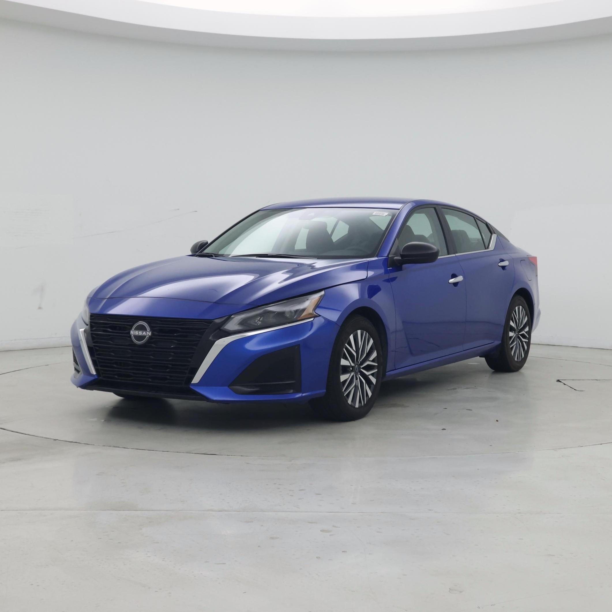 Thumbnail: 2025 Nissan Altima - 4