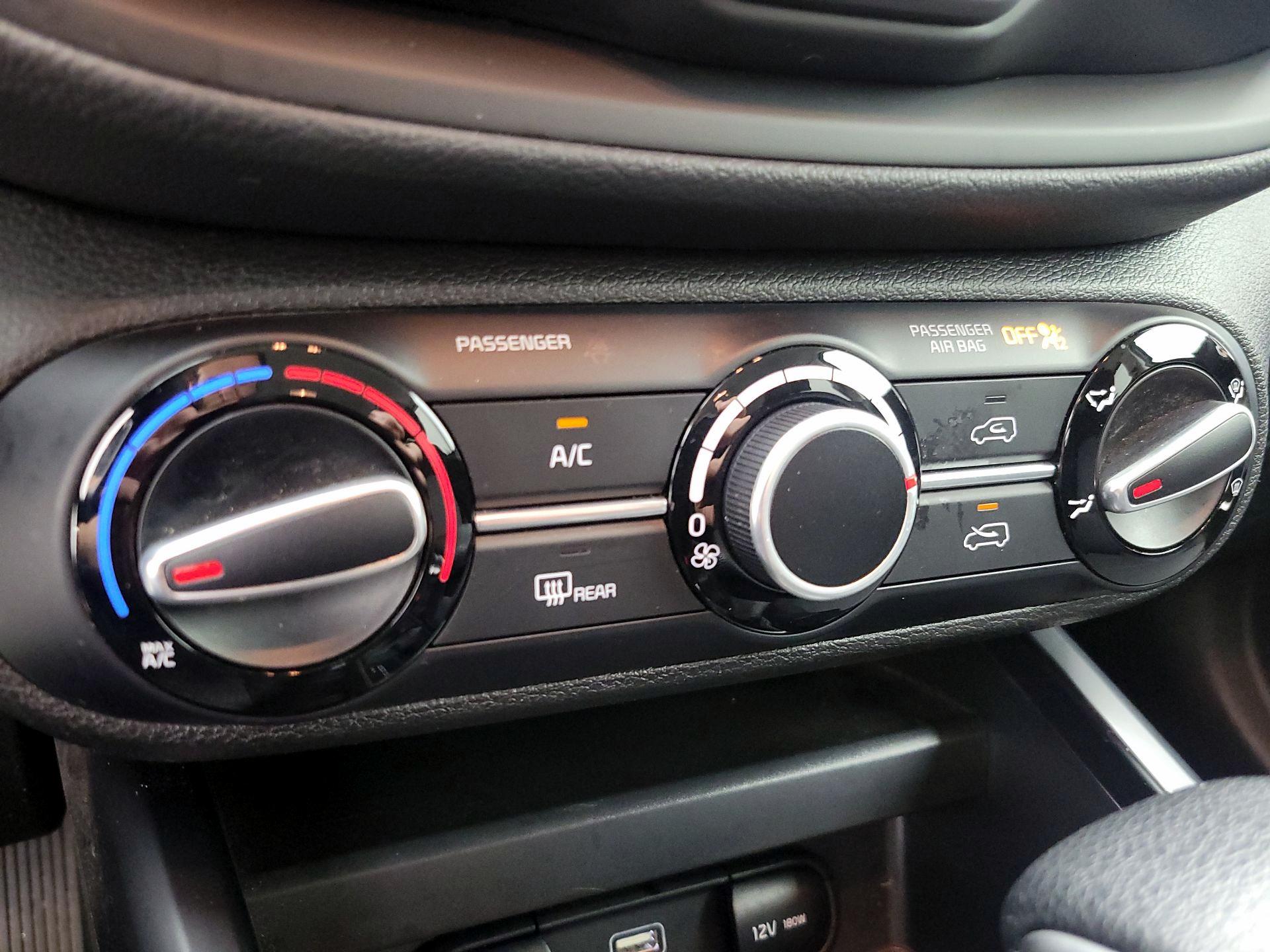 Thumbnail: 2025 Kia Soul - 16