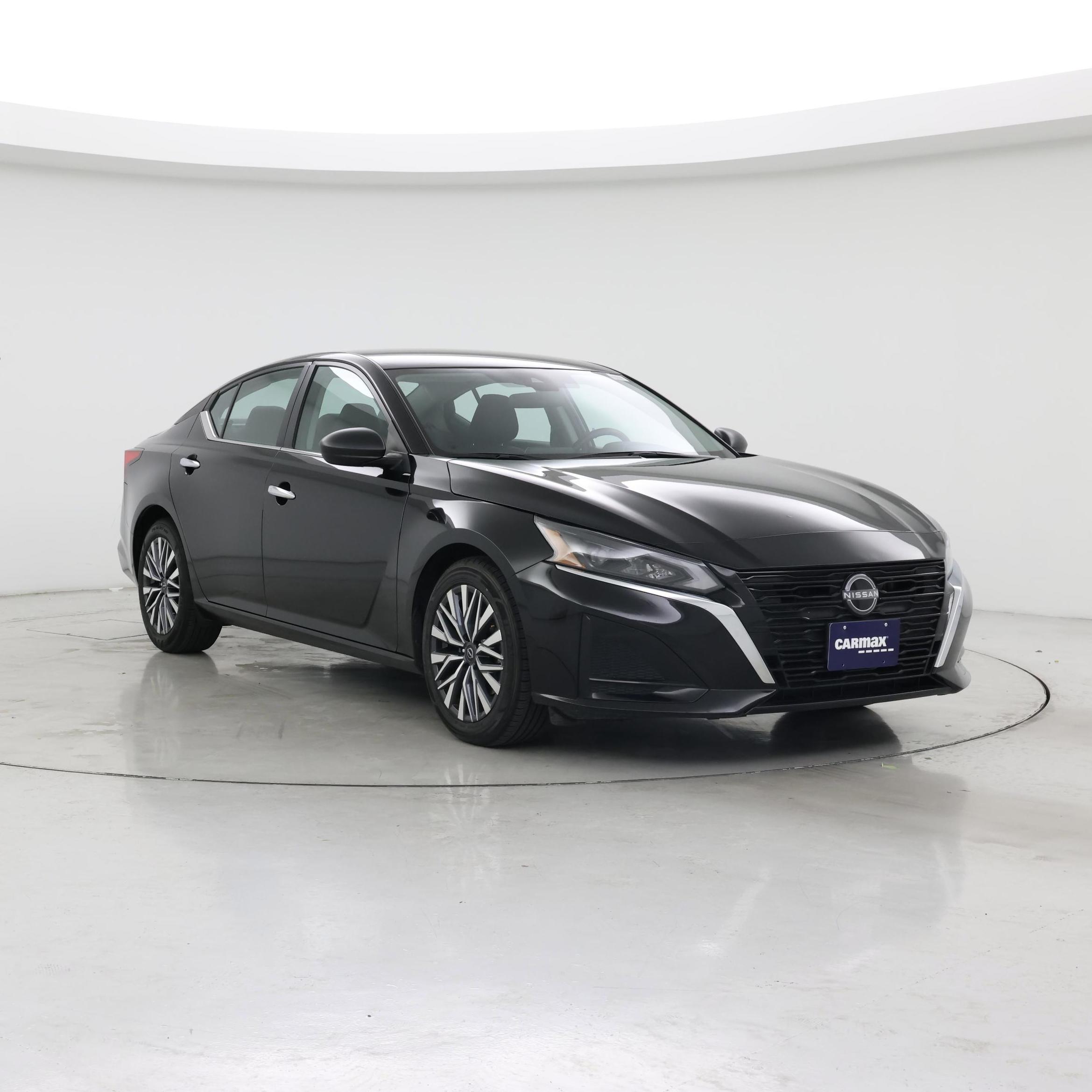 Black 2025 Nissan Altima Sedan Front-Wheel Drive Automatic