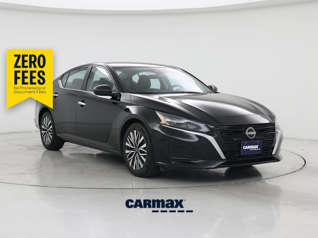 Black 2025 Nissan Altima Sedan Front-Wheel Drive Automatic