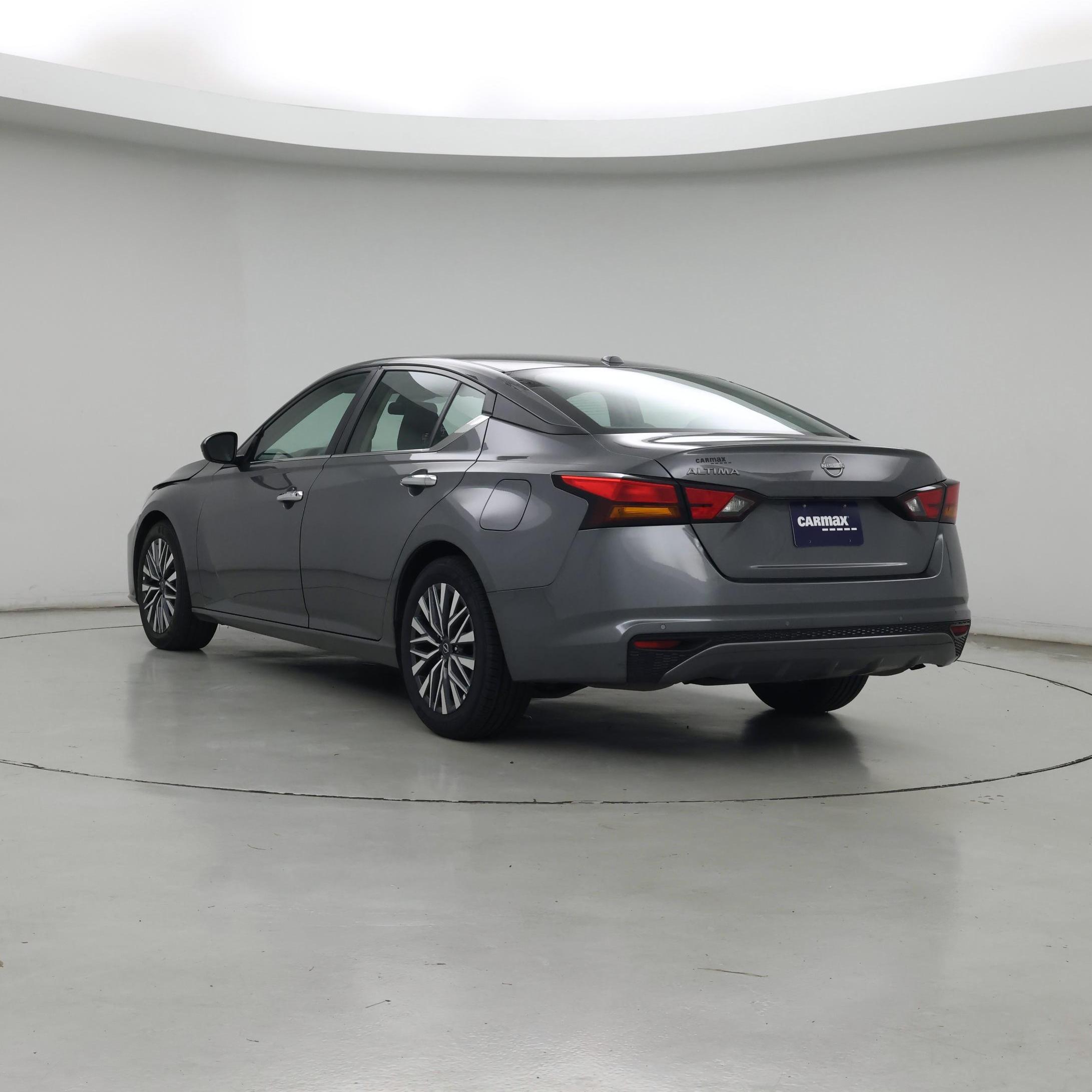 Thumbnail: 2025 Nissan Altima - 2