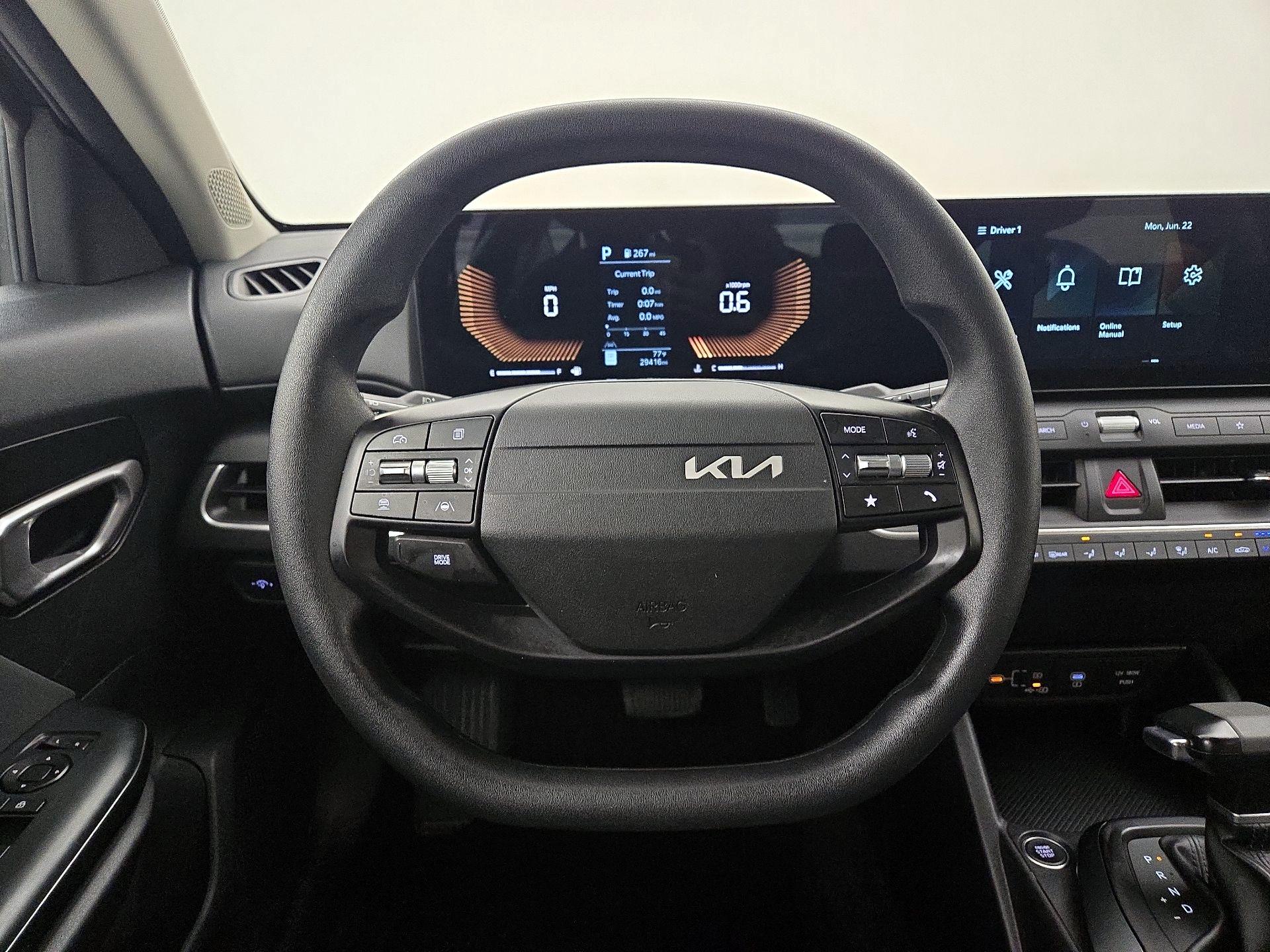 Thumbnail: 2025 Kia K4 - 10
