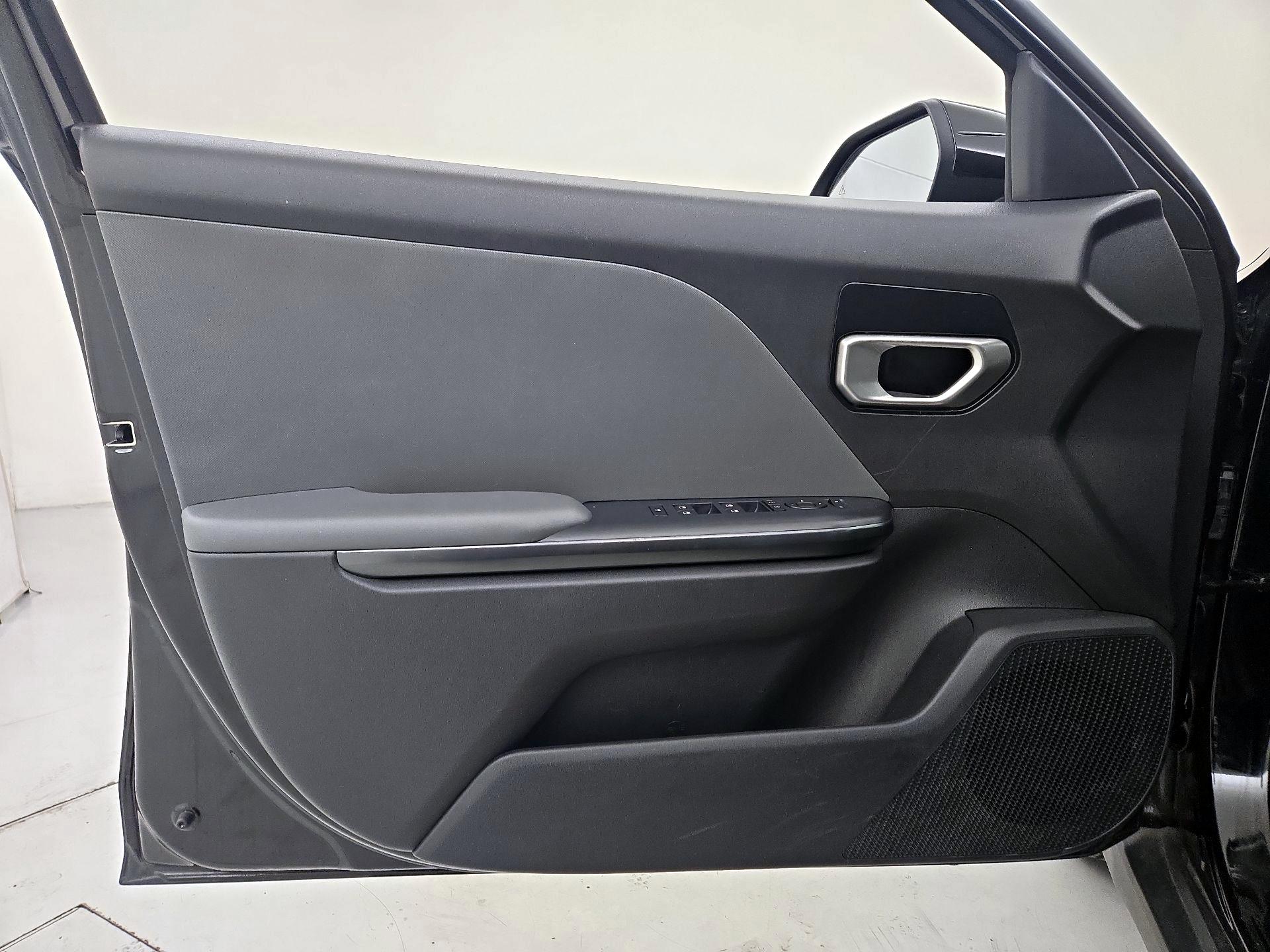 Thumbnail: 2025 Kia K4 - 12