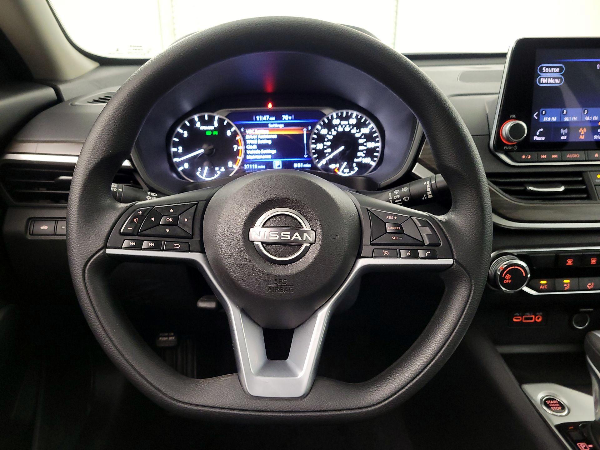 Thumbnail: 2025 Nissan Altima - 10
