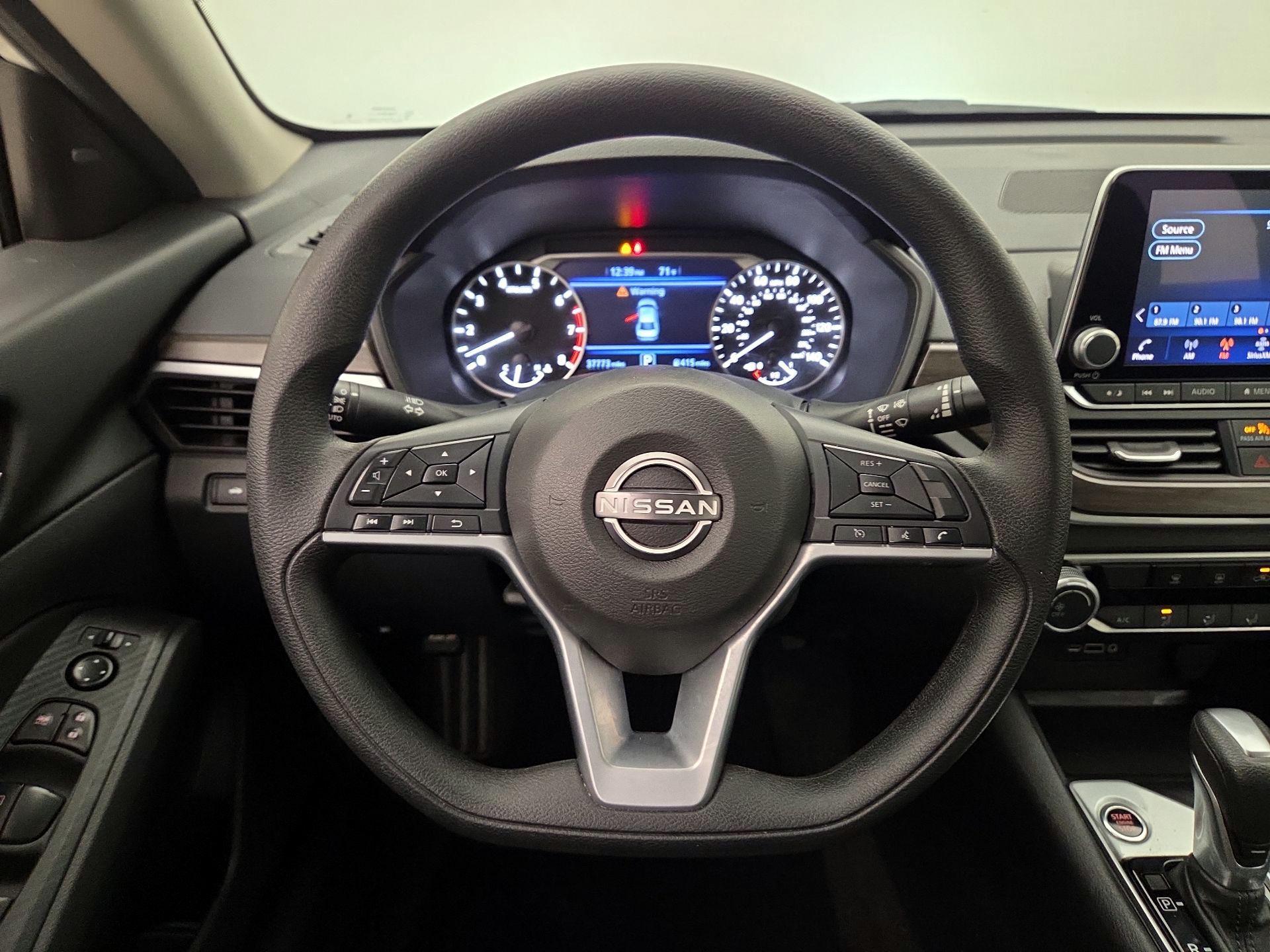 Thumbnail: 2025 Nissan Altima - 10