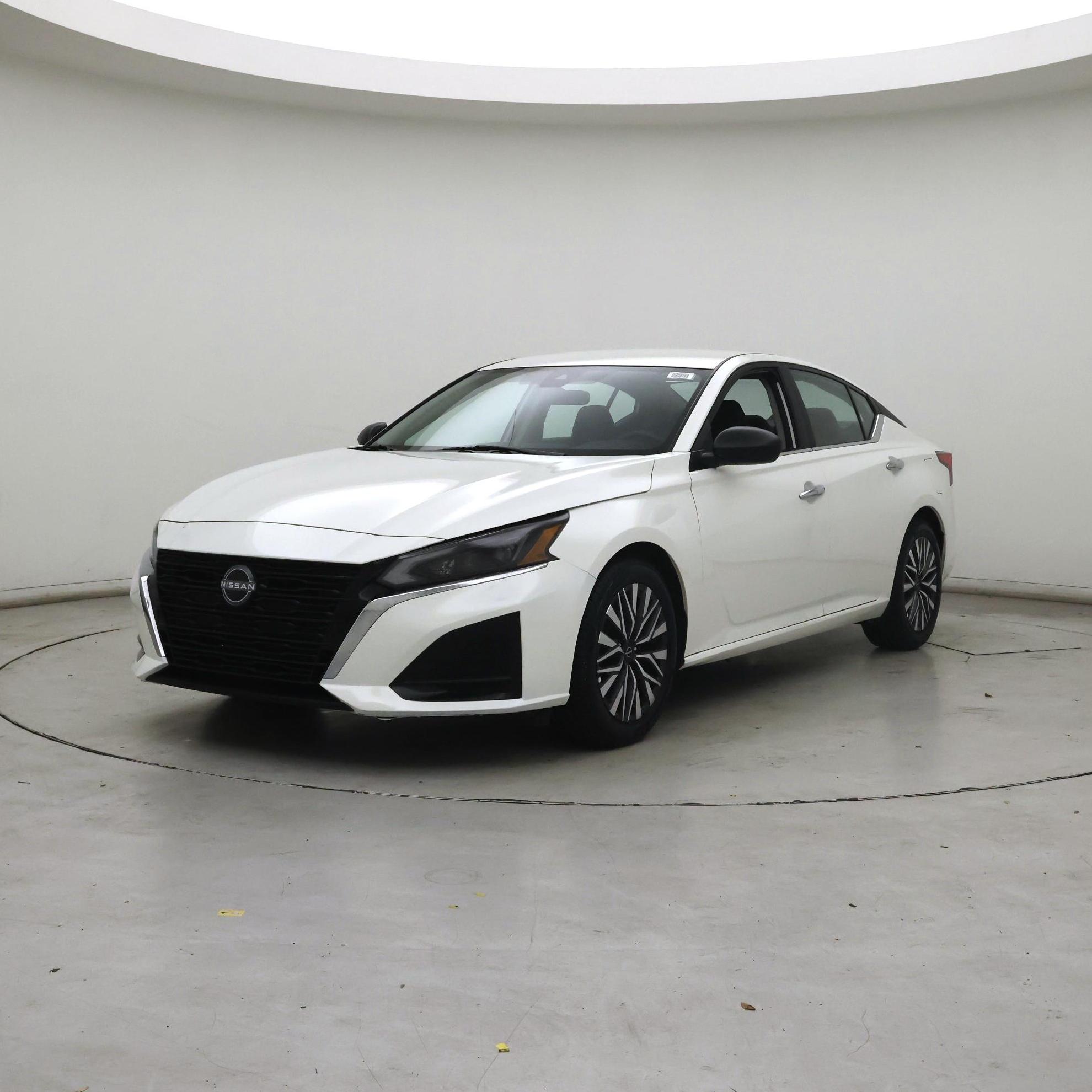 Thumbnail: 2025 Nissan Altima - 4