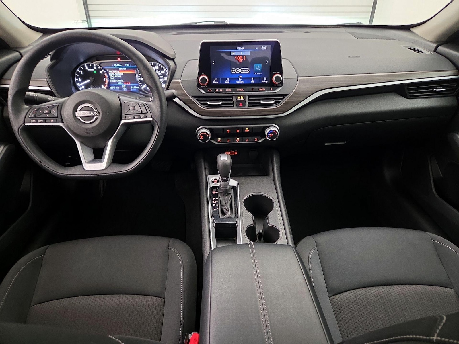 2025 Nissan Altima SV - Photo 10