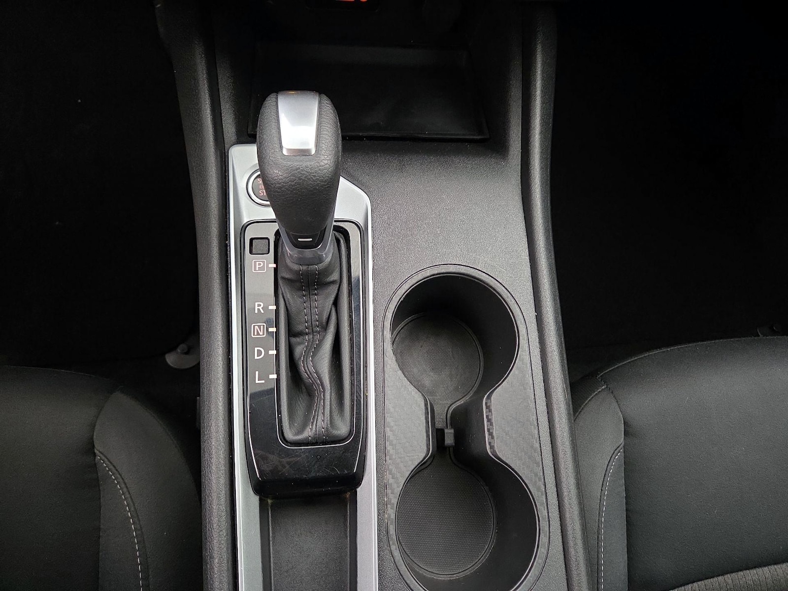 2025 Nissan Altima SV - Photo 18