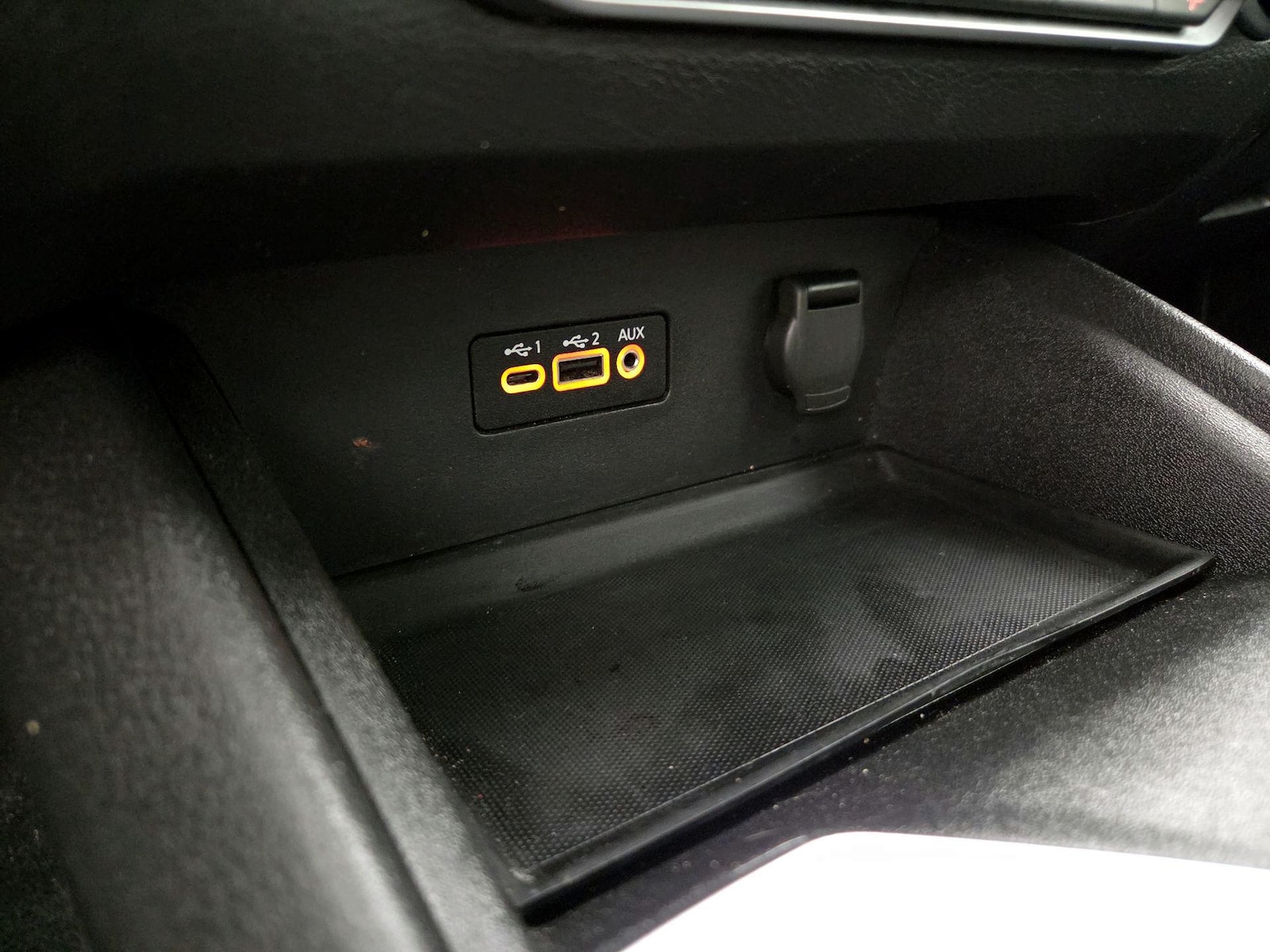 2025 Nissan Altima SV - Photo 19