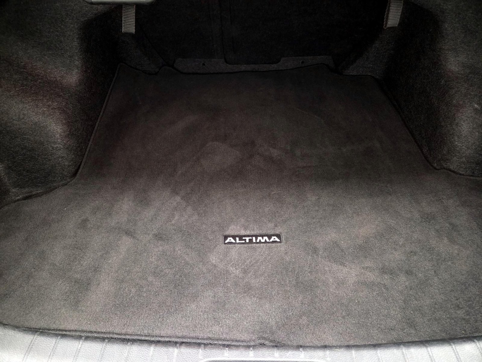 2025 Nissan Altima SV - Photo 21