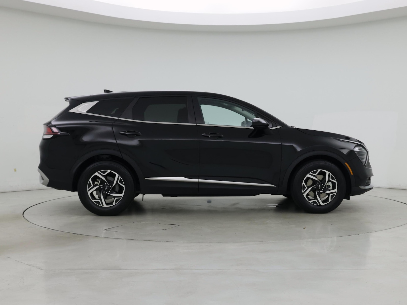 2025 Kia Sportage LX - Photo 8