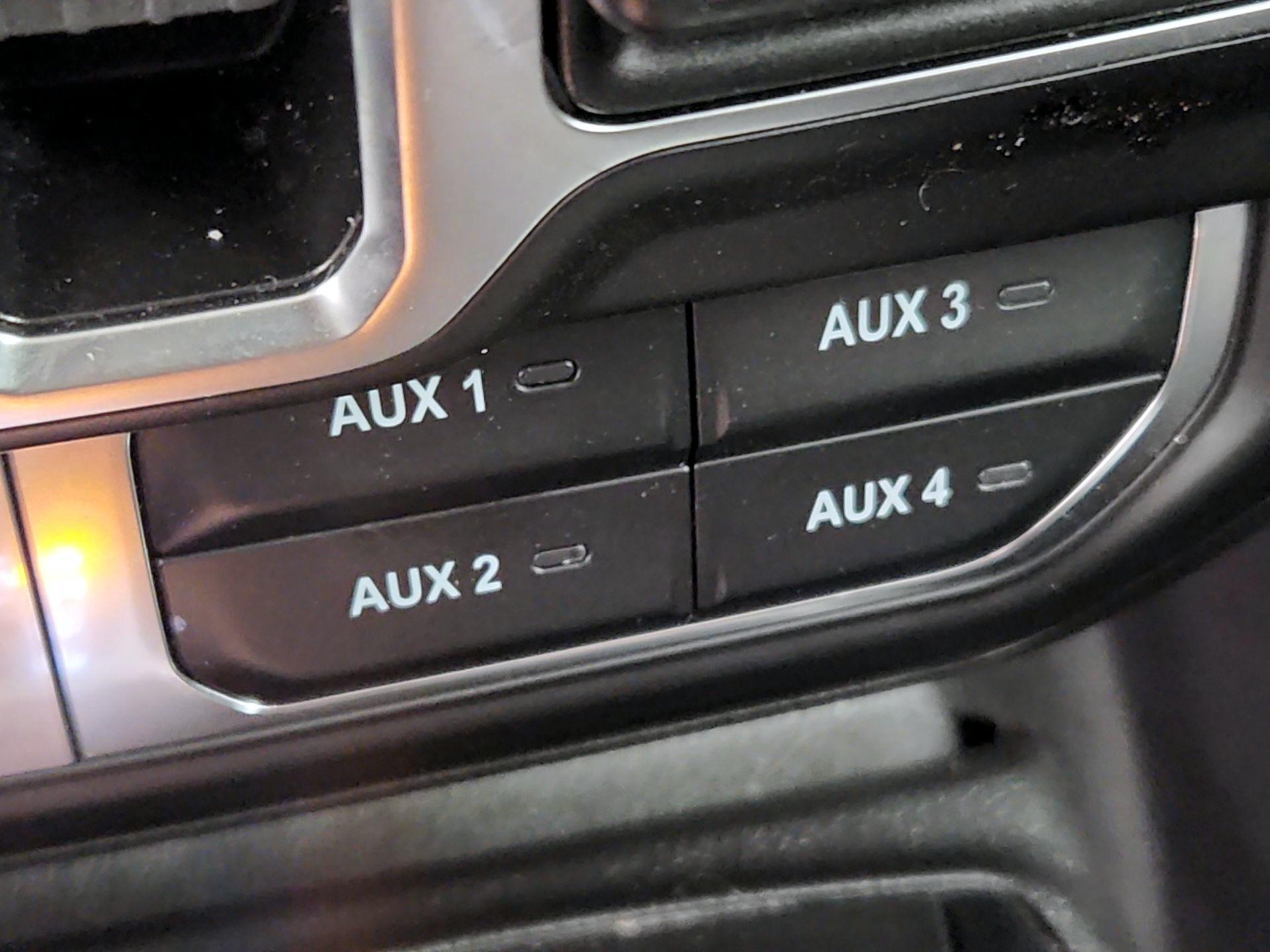 Thumbnail: 2025 Jeep Wrangler - 17