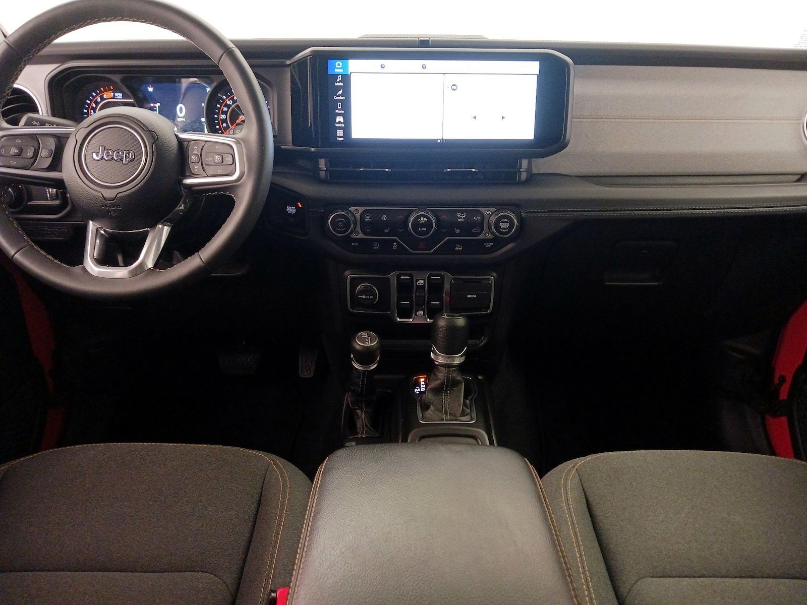 2025 Jeep Wrangler 4-Door Sahara - Photo 10