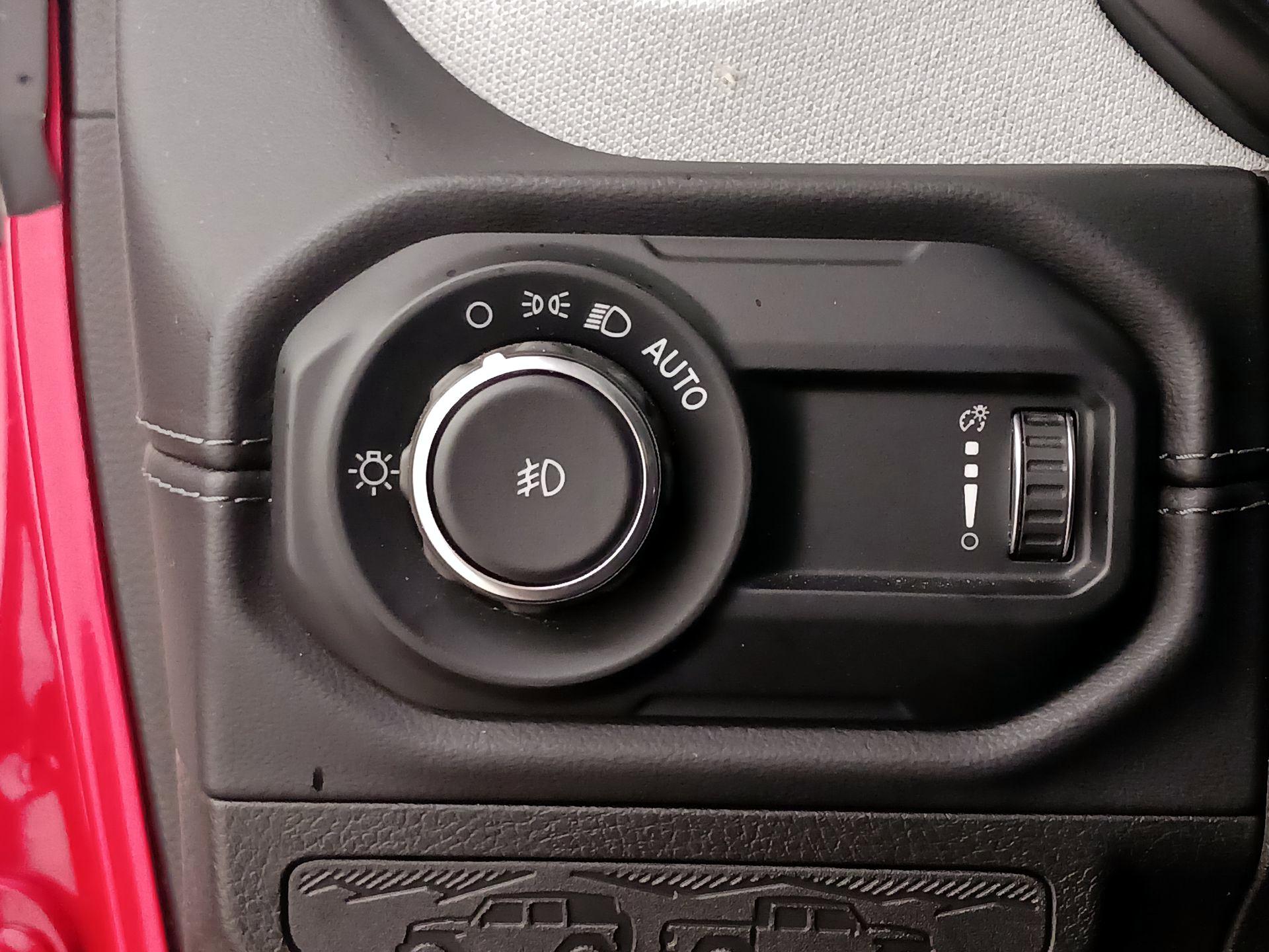 Thumbnail: 2025 Jeep Wrangler - 13