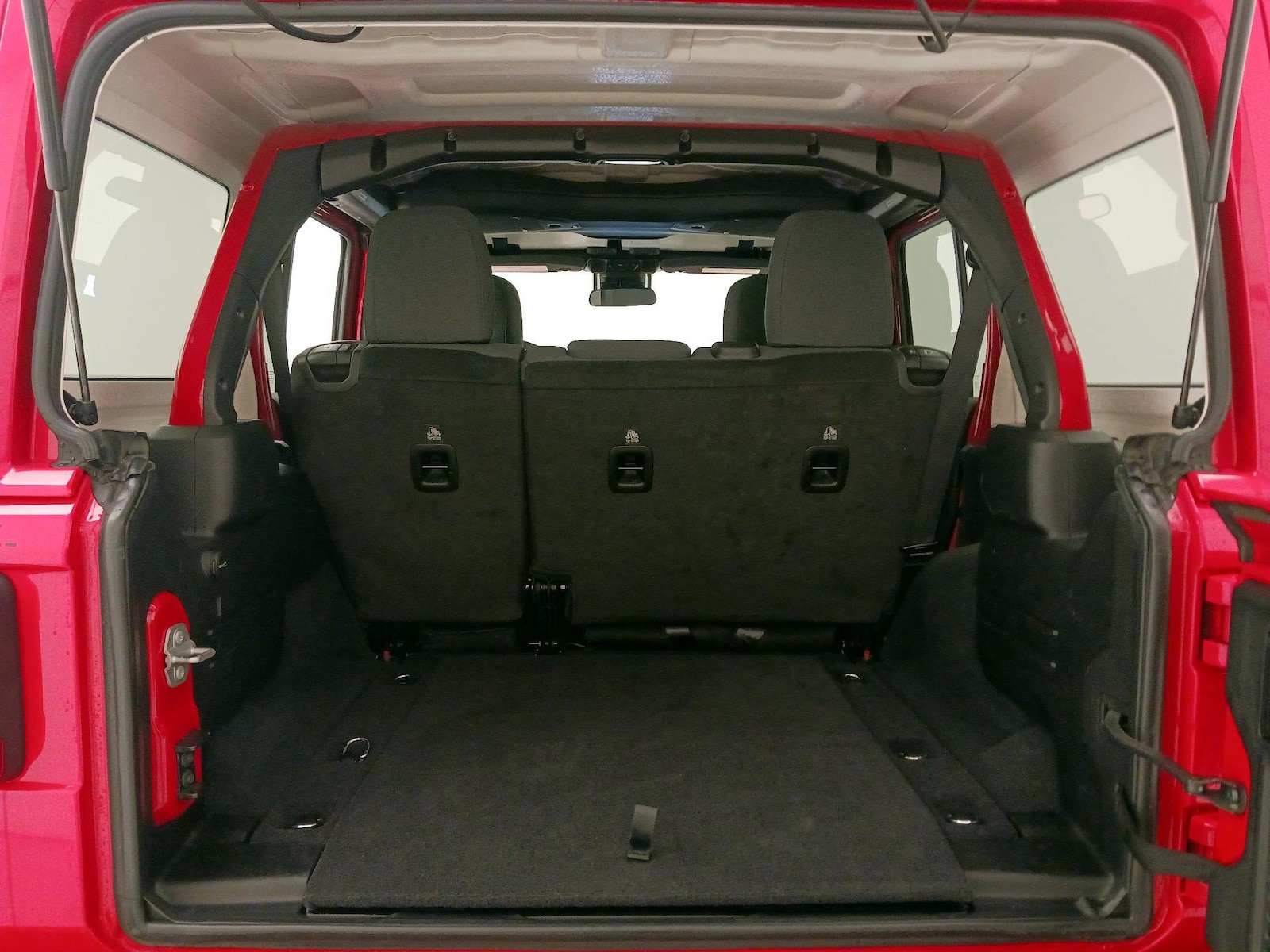 2025 Jeep Wrangler 4-Door Sahara - Photo 22