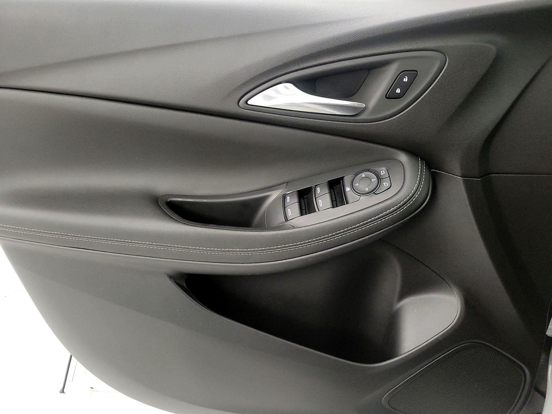 Thumbnail: 2025 Buick Encore GX - 12