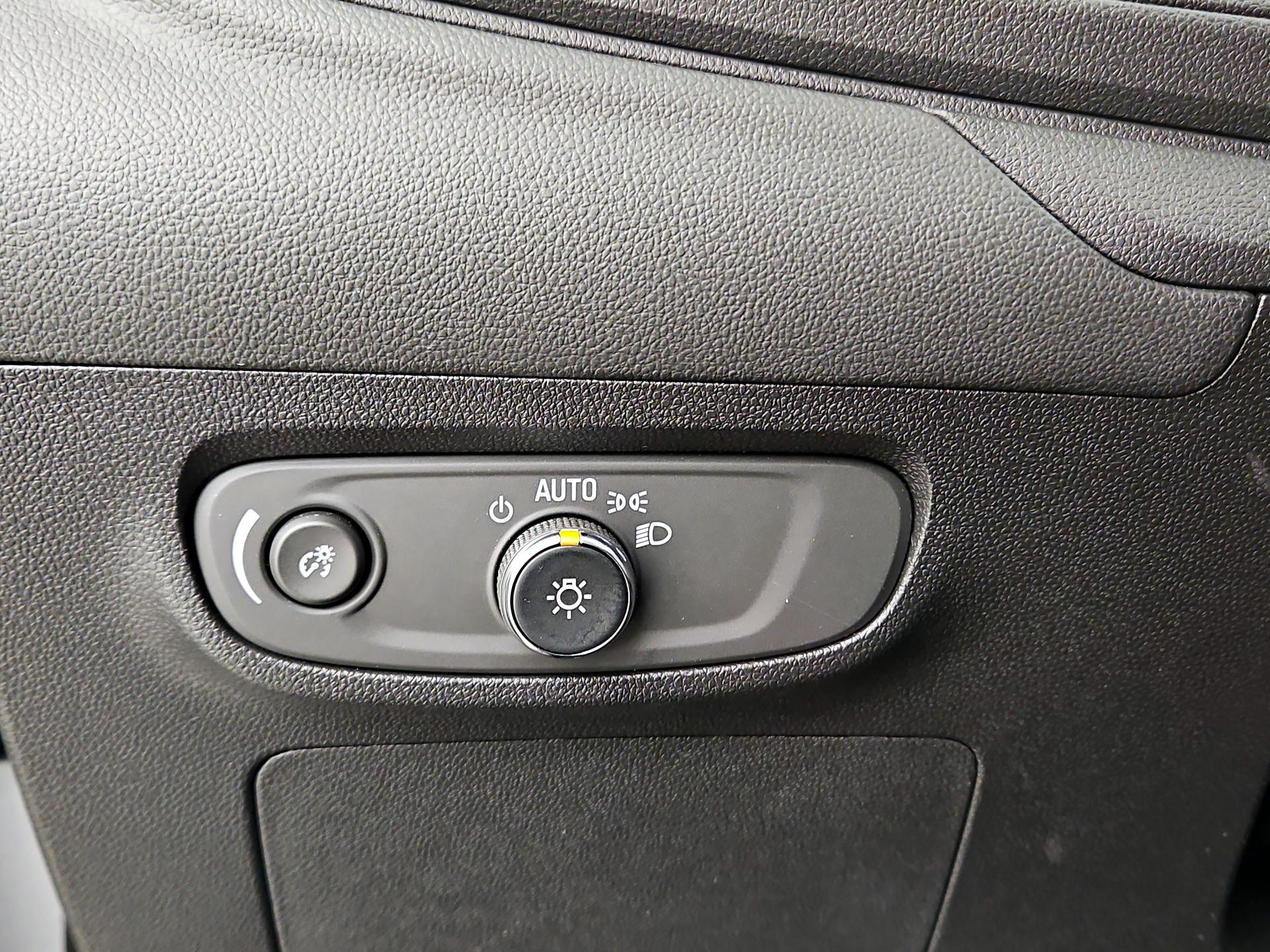 Thumbnail: 2025 Buick Encore GX - 13