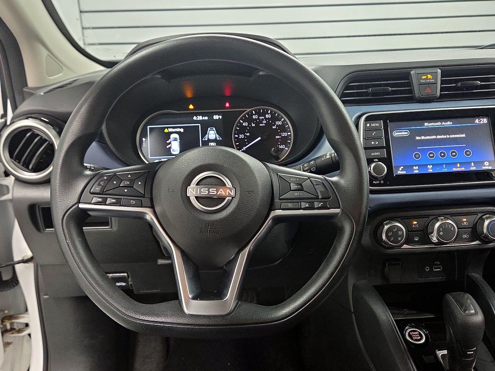 2025 Nissan Versa Sedan SV - Photo 11