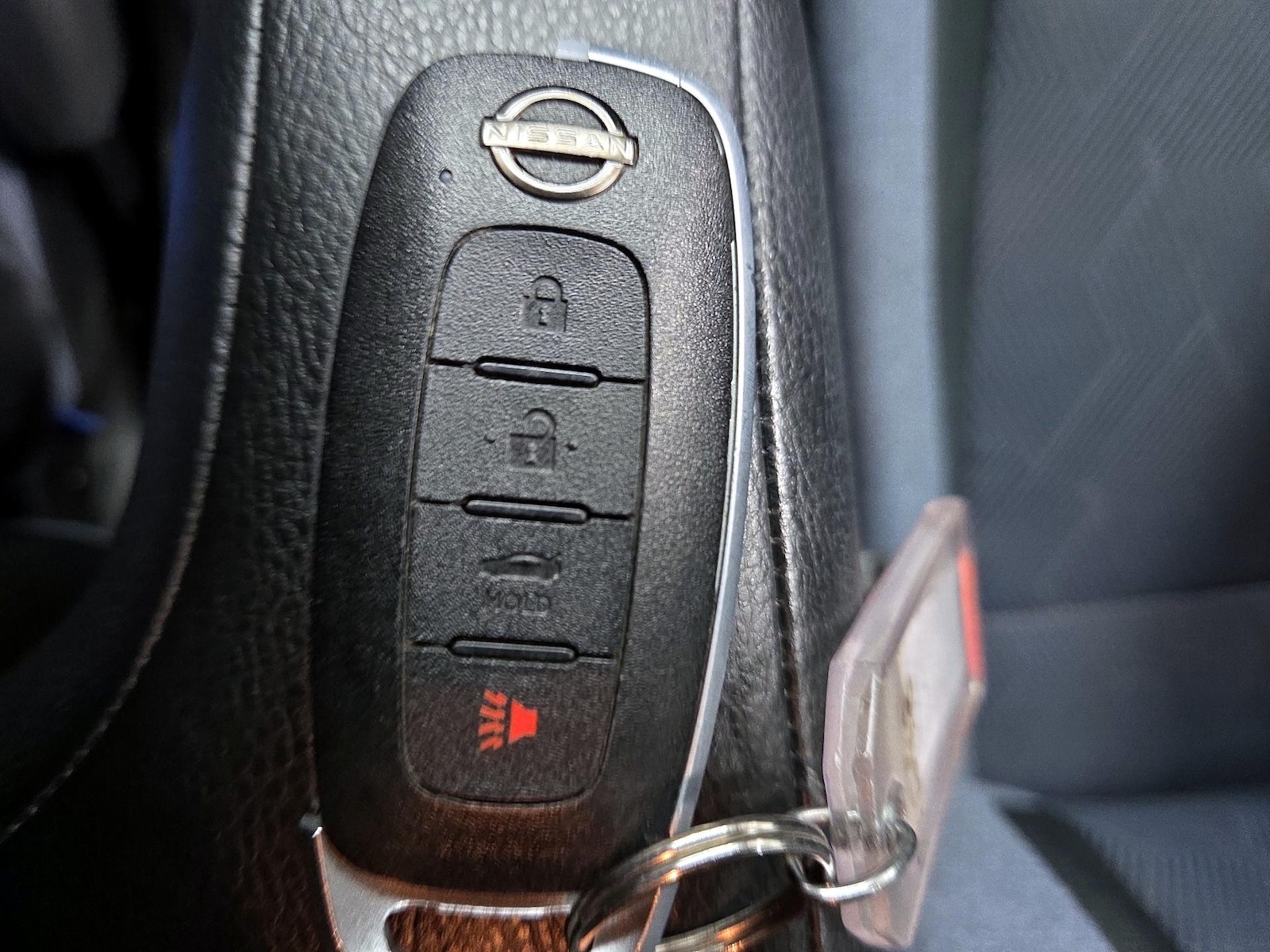 2025 Nissan Versa Sedan SV - Photo 19