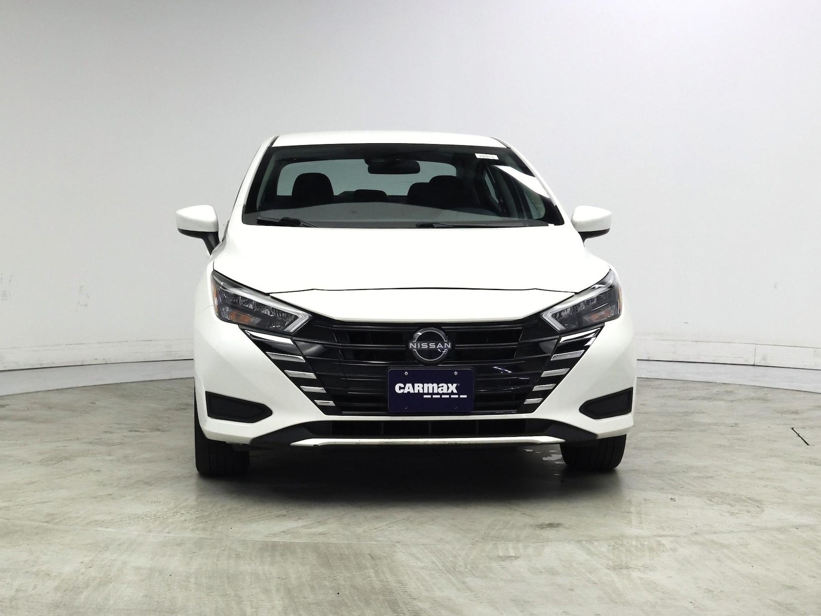 2025 Nissan Versa Sedan SV - Photo 6