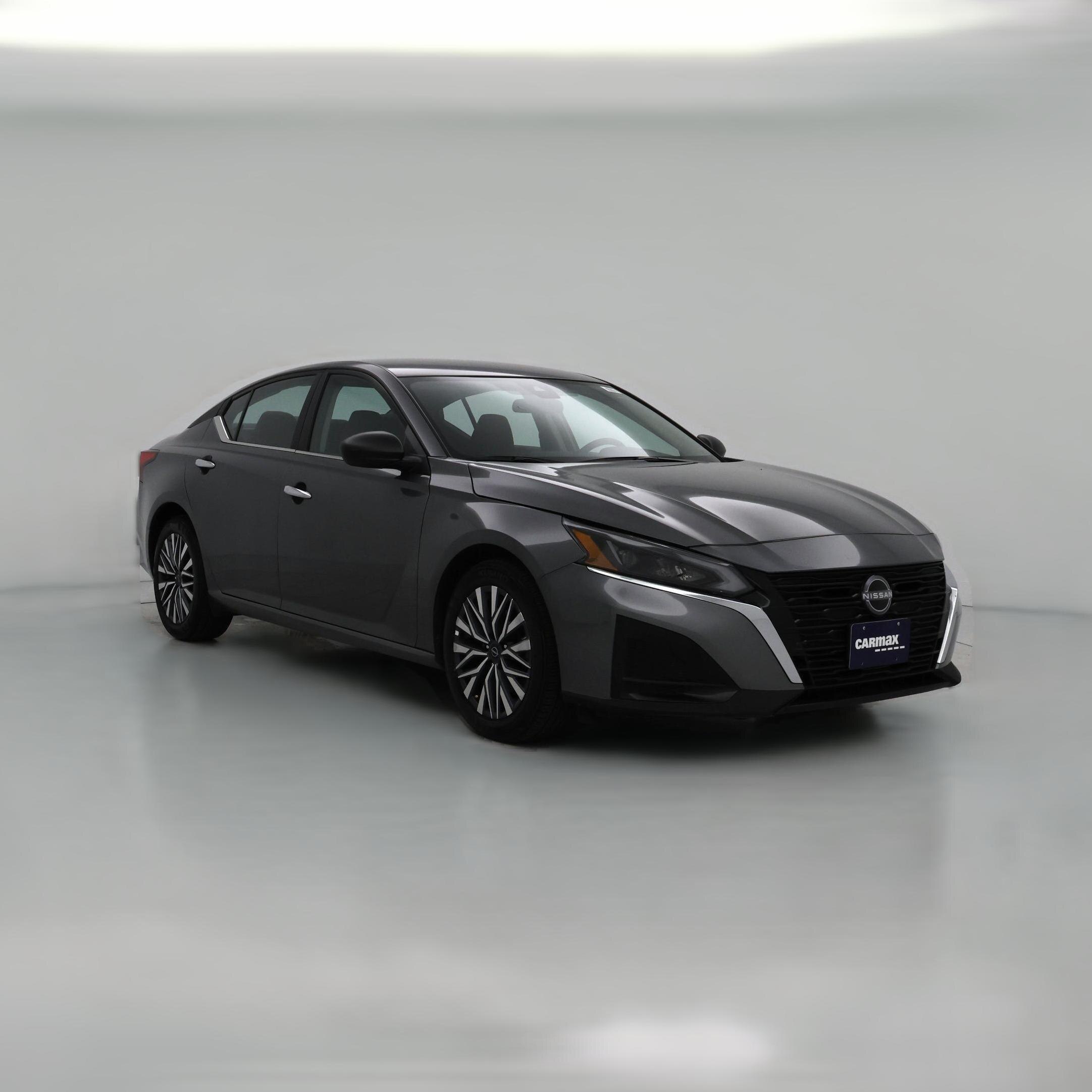 Thumbnail: 2025 Nissan Altima - 1