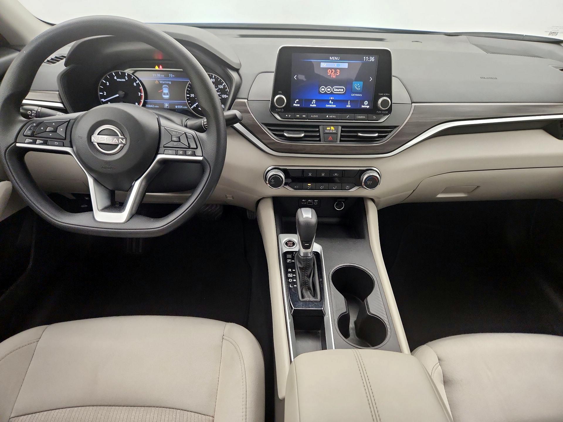 Thumbnail: 2025 Nissan Altima - 9