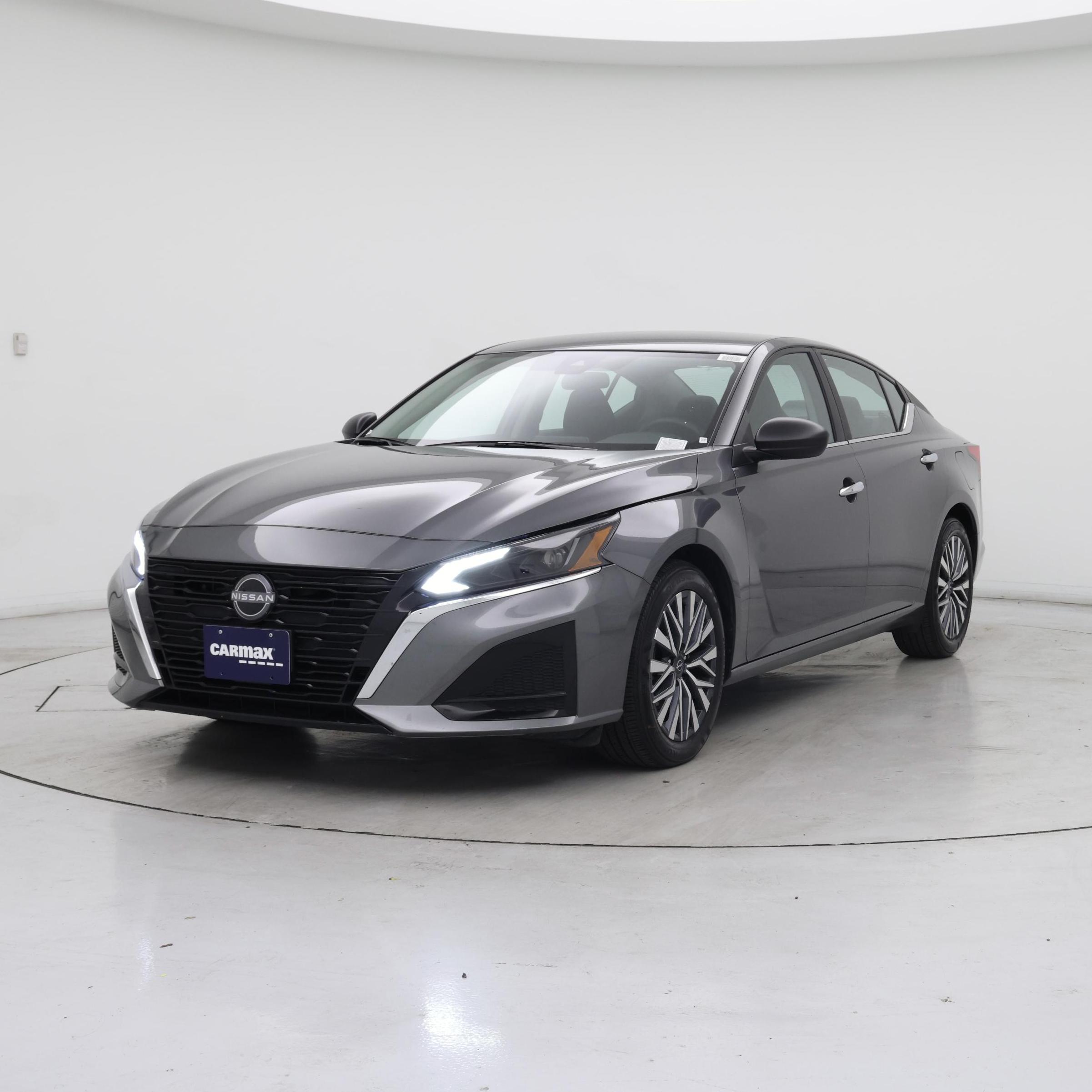 Thumbnail: 2025 Nissan Altima - 4