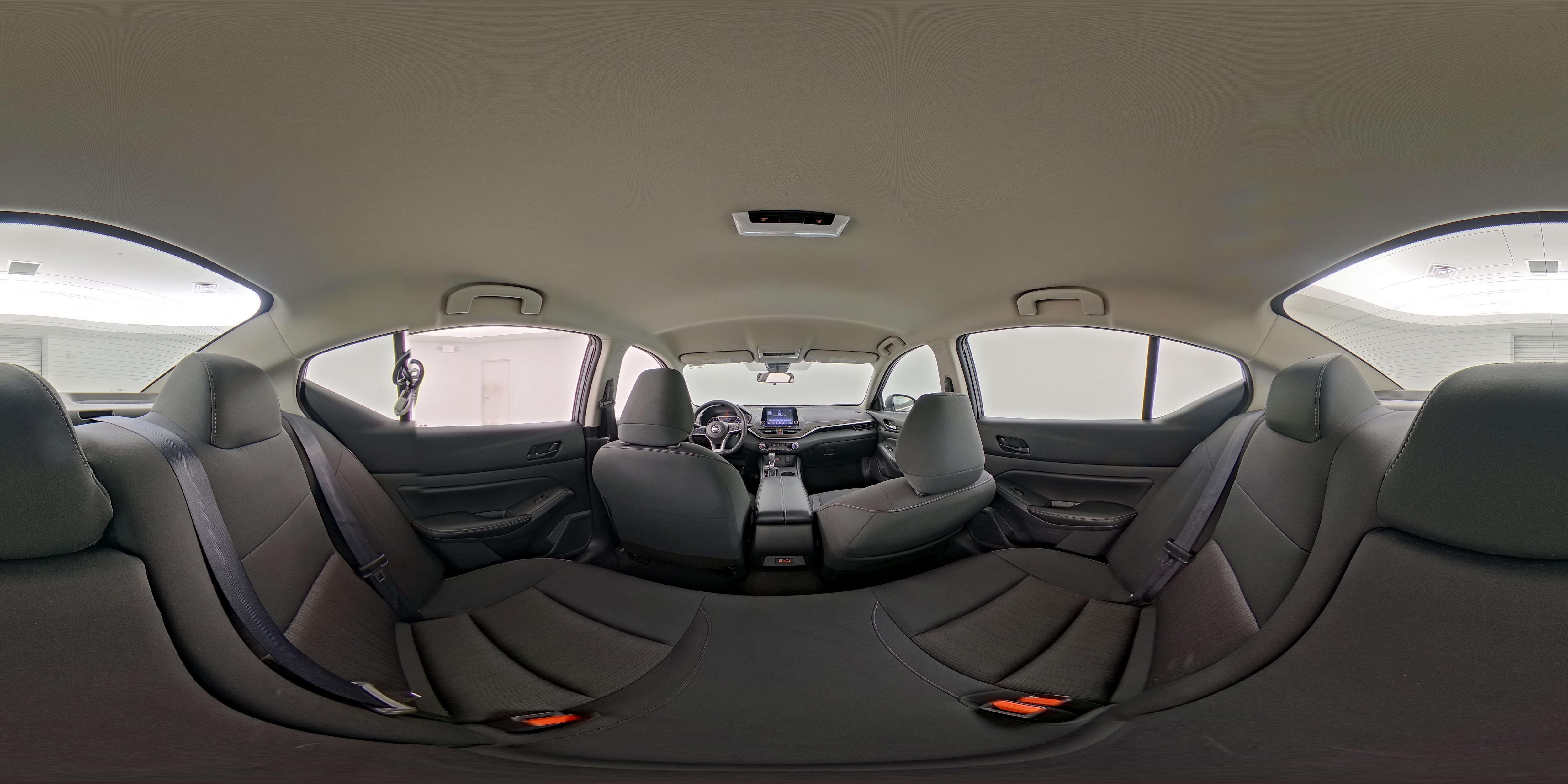 2025 Nissan Altima SV - Photo 25