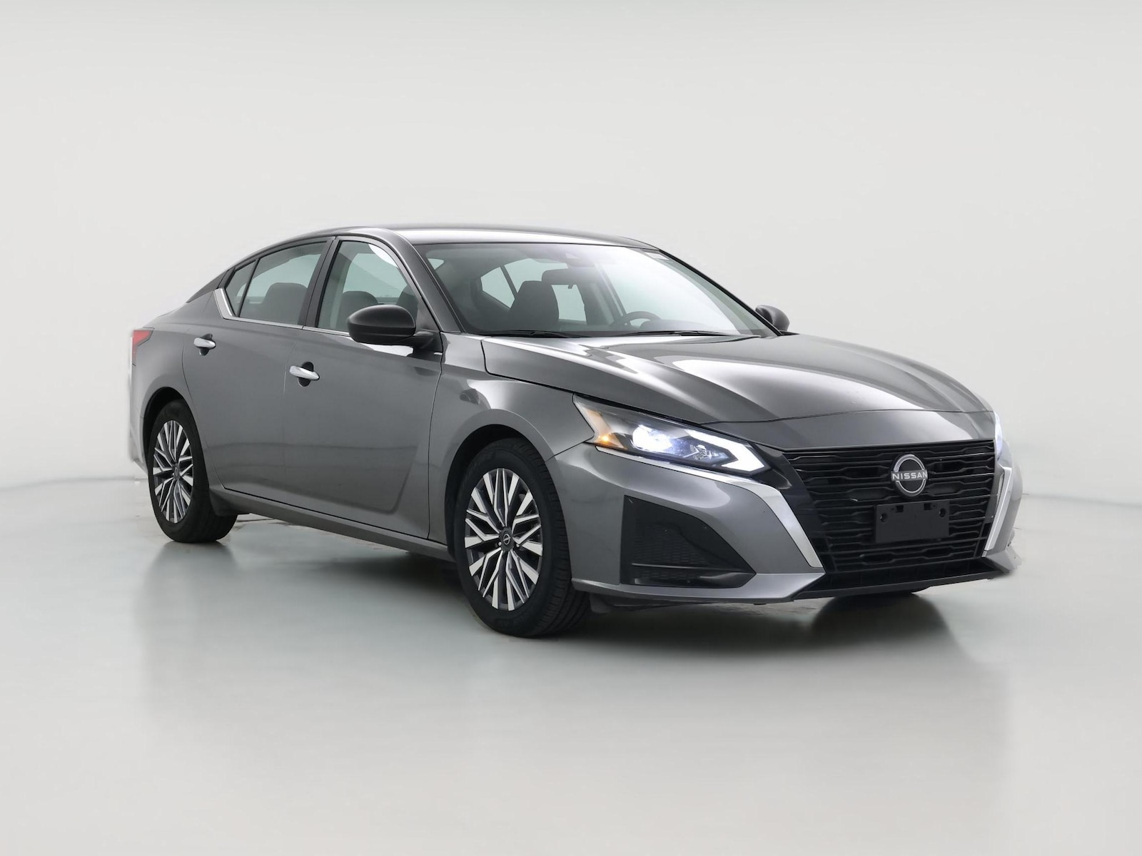2025 Nissan Altima SV - Photo 1
