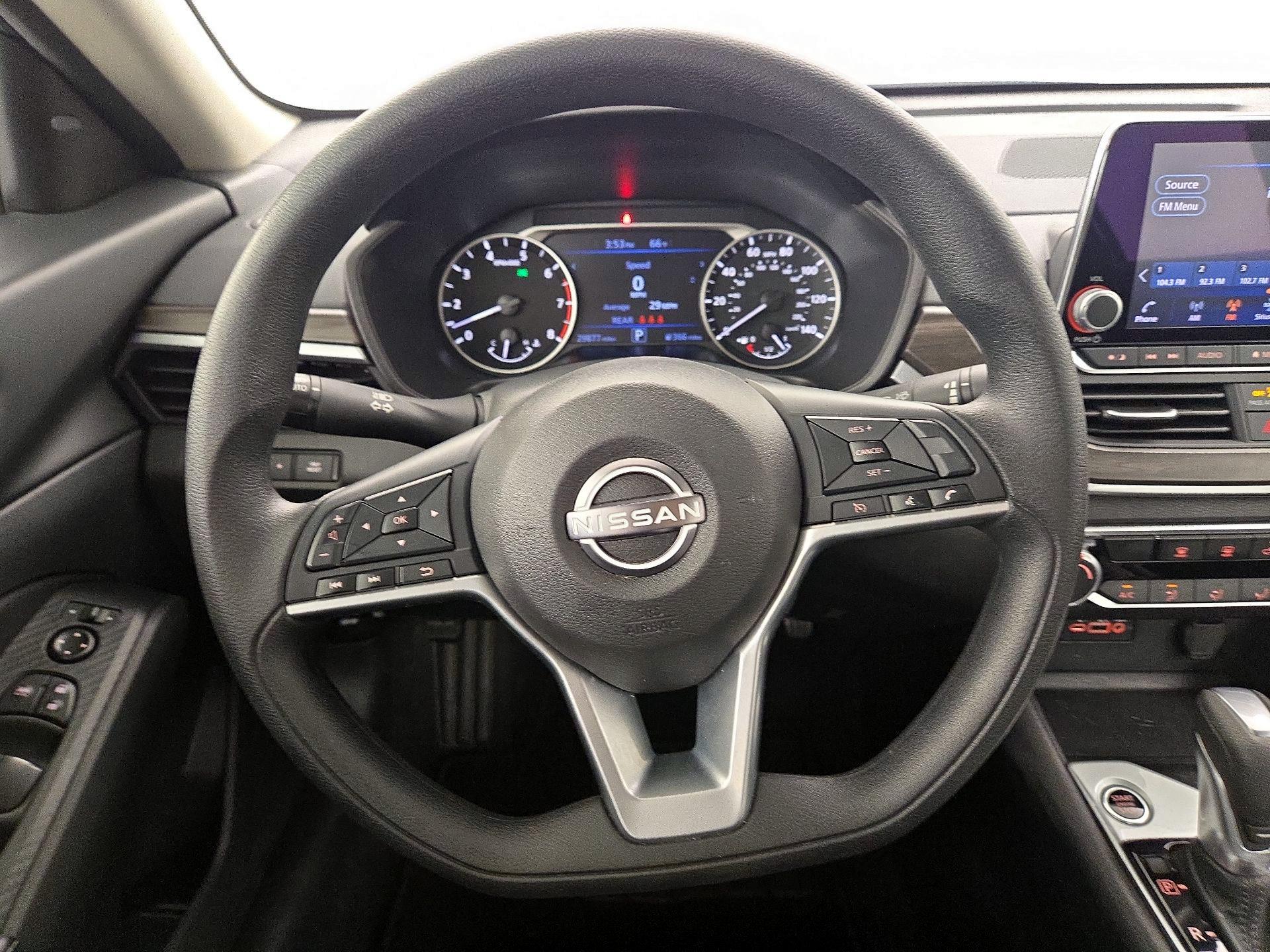 Thumbnail: 2025 Nissan Altima - 10